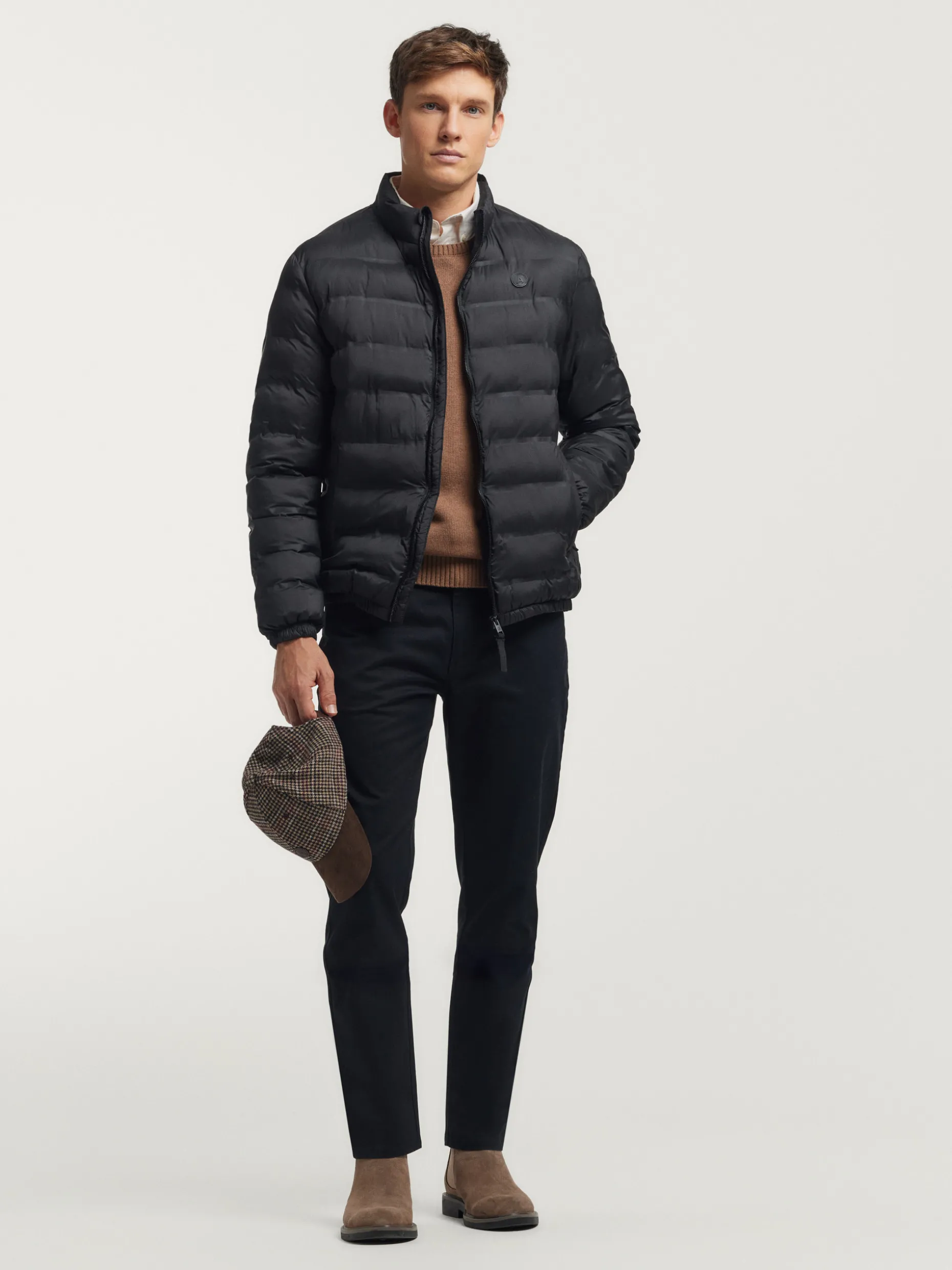 Giacca Cacciatrice Montréal - Collezione Autunno 2023 di Álvaro Moreno | Abbigliamento Premium con Spedizione Diretta 

（：Á，，，）