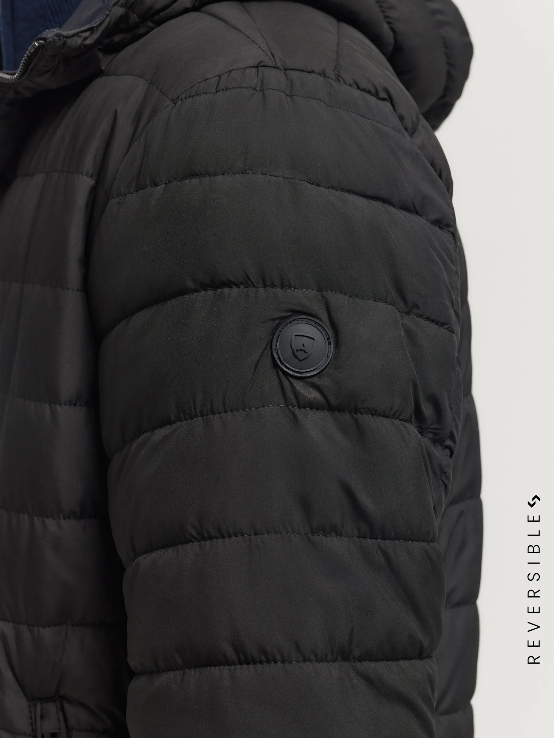 Giubbotto Reversibile Ratched - Design Elegante a Doppia Faccia, Colore Cacao | Acquista Online su Alvaro Moreno Shop