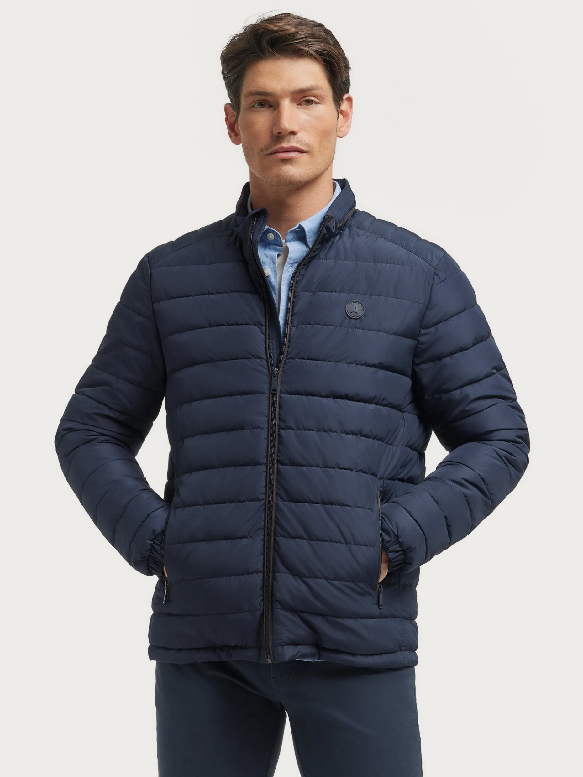 Cappotto Cazadora Zeppelin | Giaccone Oversized in Lana Merino - Alvaro Moreno Collezione Autunno 2024 

(：，，，，