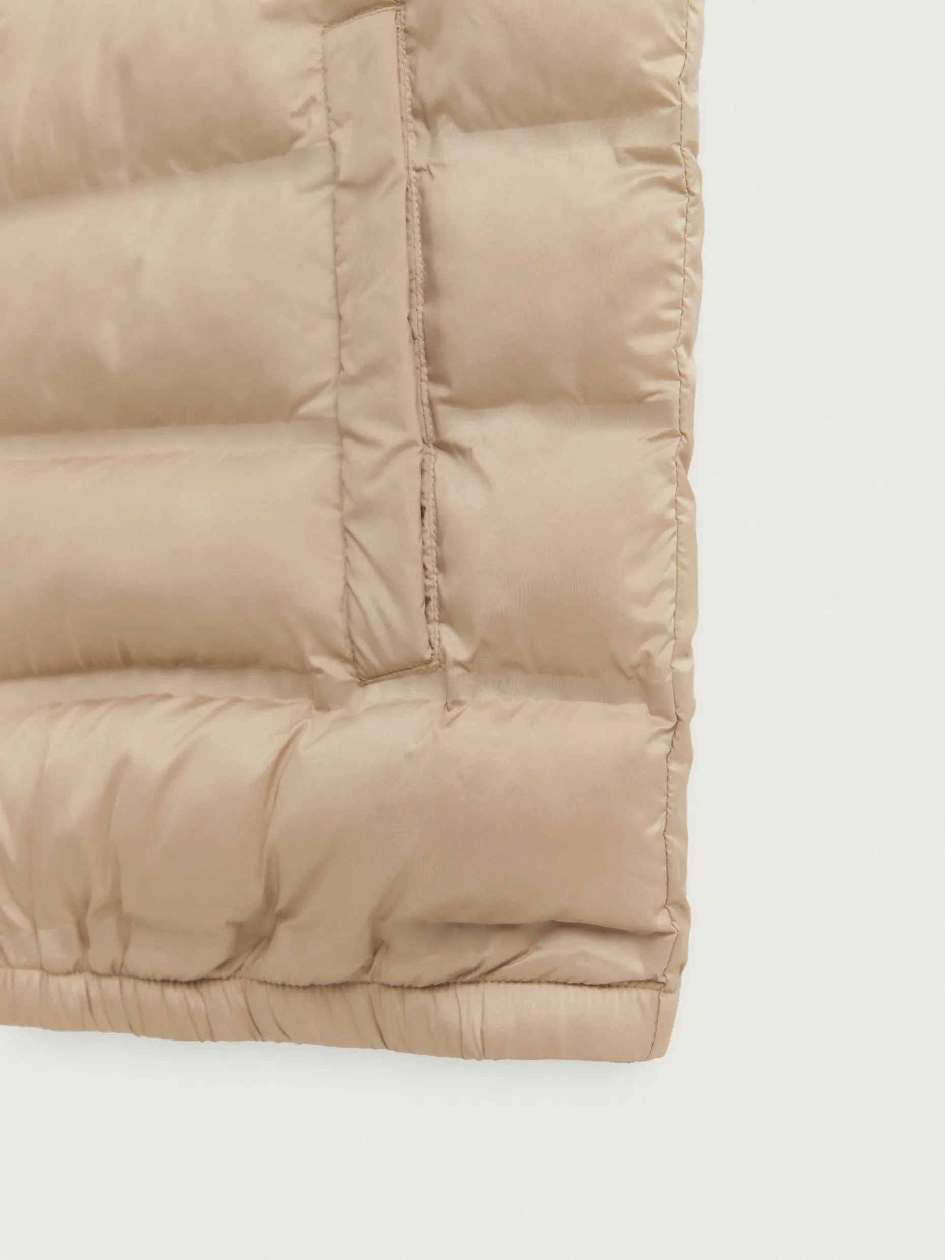Gilet Uomo Dennis | Design Esclusivo Álvaro Moreno, Stile Moderno e Confortevile