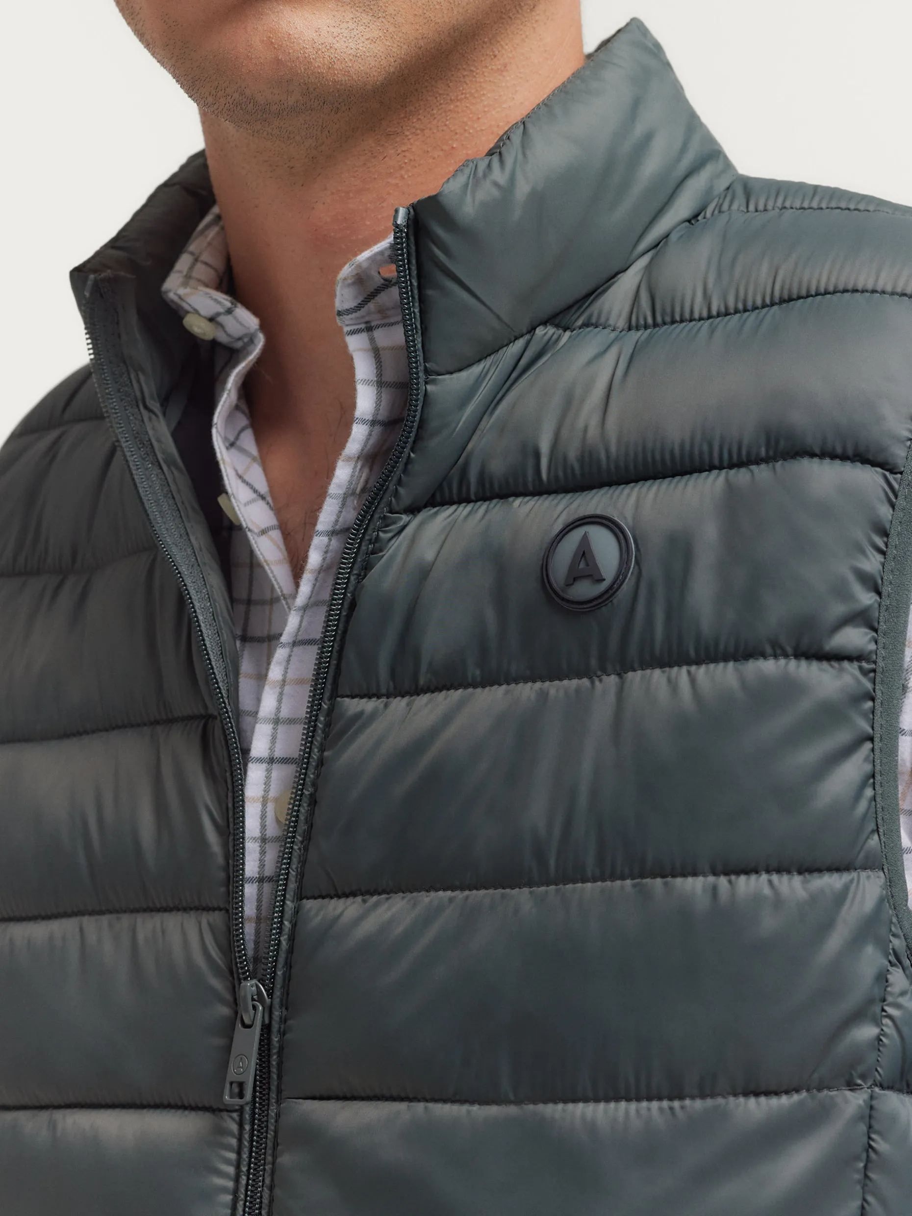 Gilet Morrison con Design Esclusivo di Álvaro Moreno - Comfort Senza Pari e Stile Unico