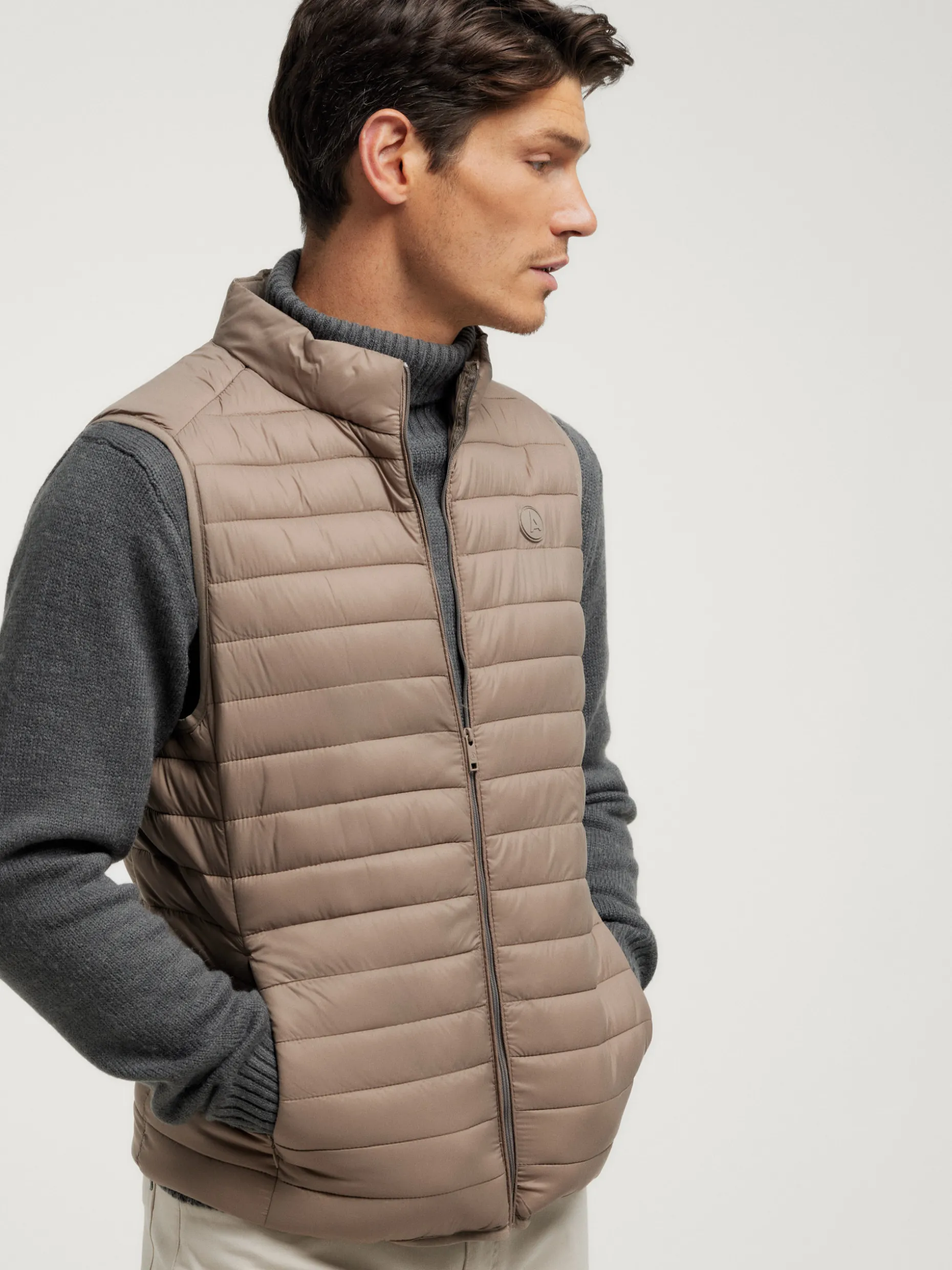 Gilet Moda Uomo Niro Design - Collezione Autunno/Inverno by Alvaro Moreno