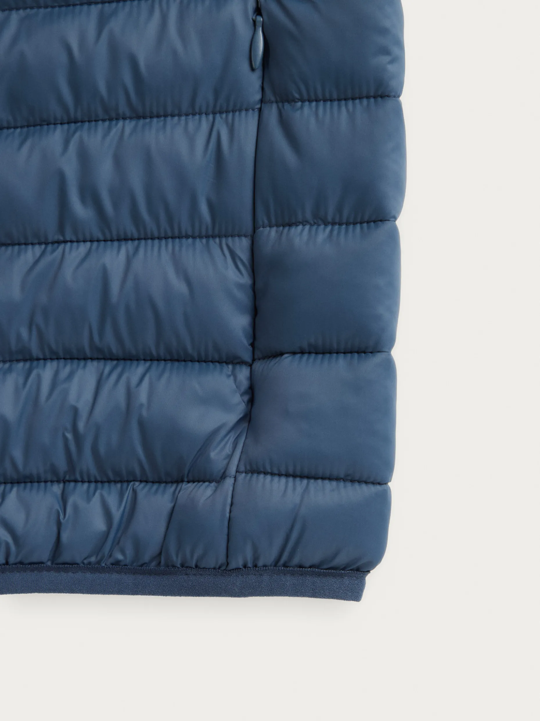 Gilet Impermeabile Niro Junior per Bambini – Design Funzionale di Alvaro Moreno, Comodità Senza Pari! Scopri l'Offerta Imperdibile per Piccoli Avventurieri