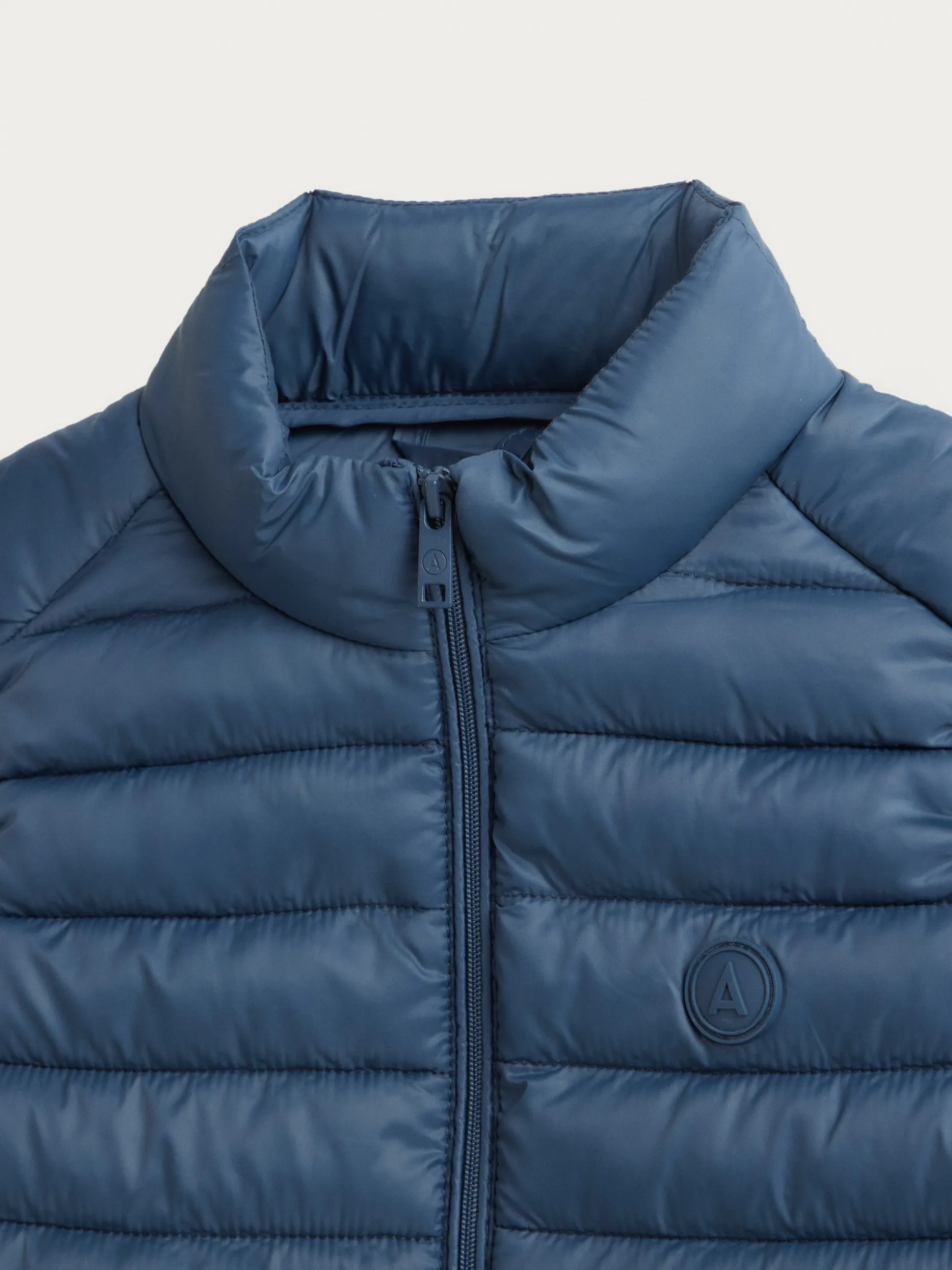 Gilet Impermeabile Niro Junior per Bambini – Design Funzionale di Alvaro Moreno, Comodità Senza Pari! Scopri l'Offerta Imperdibile per Piccoli Avventurieri