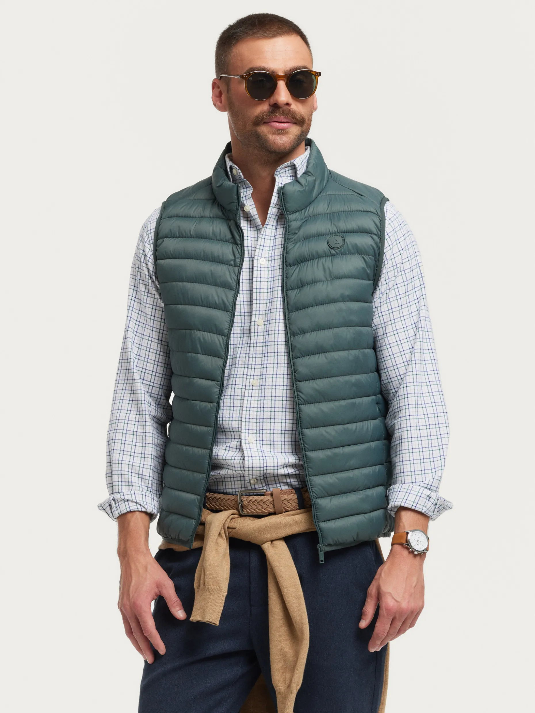 Gilet Uomo Niro - Maglioncino Leggero in Punto Maglia con Design Alvaro Moreno, Stagione Calda 2024