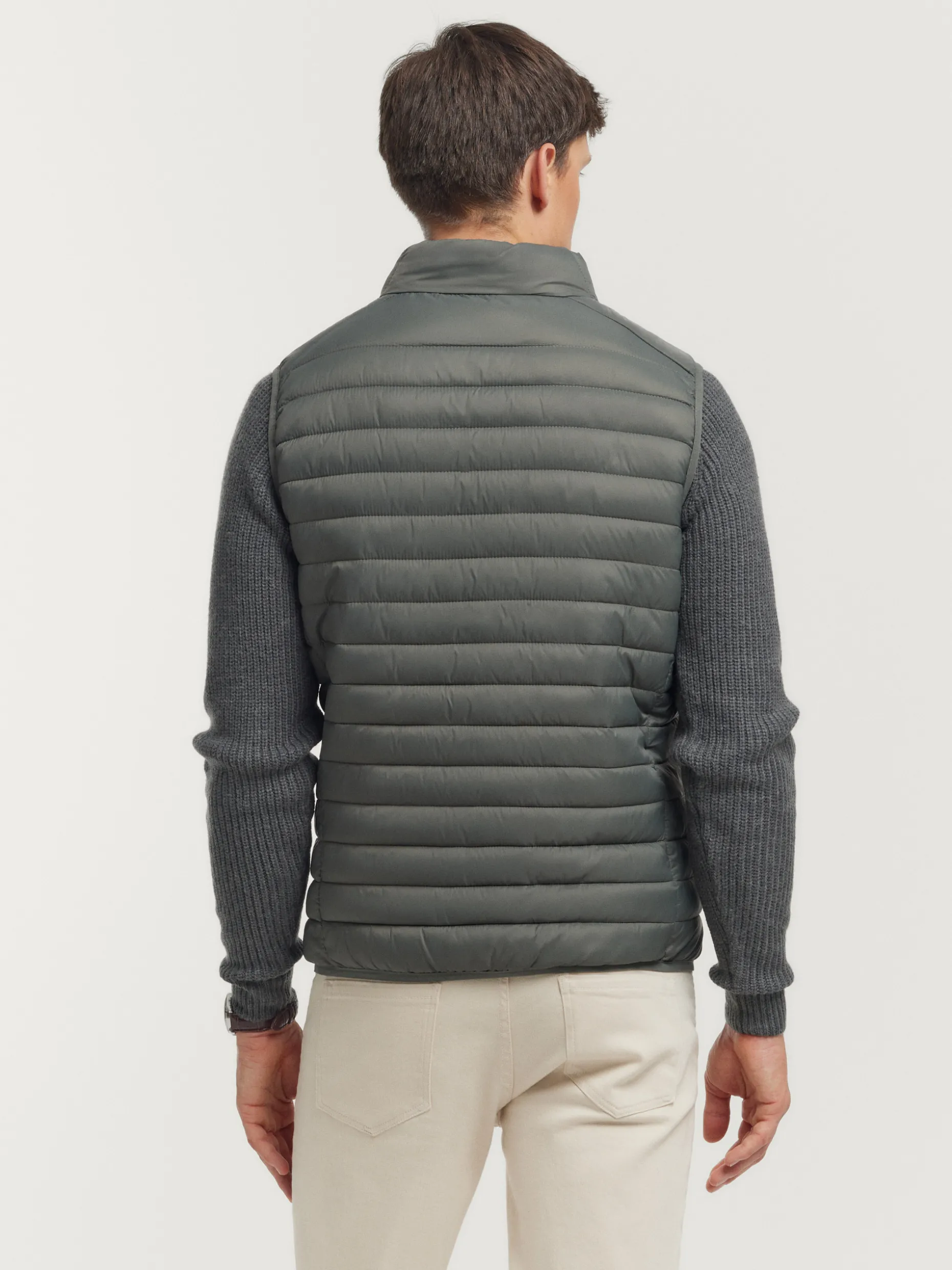 Gilet Elegante Niro - Promozione Esclusiva della Collezione Alvaro Moreno
