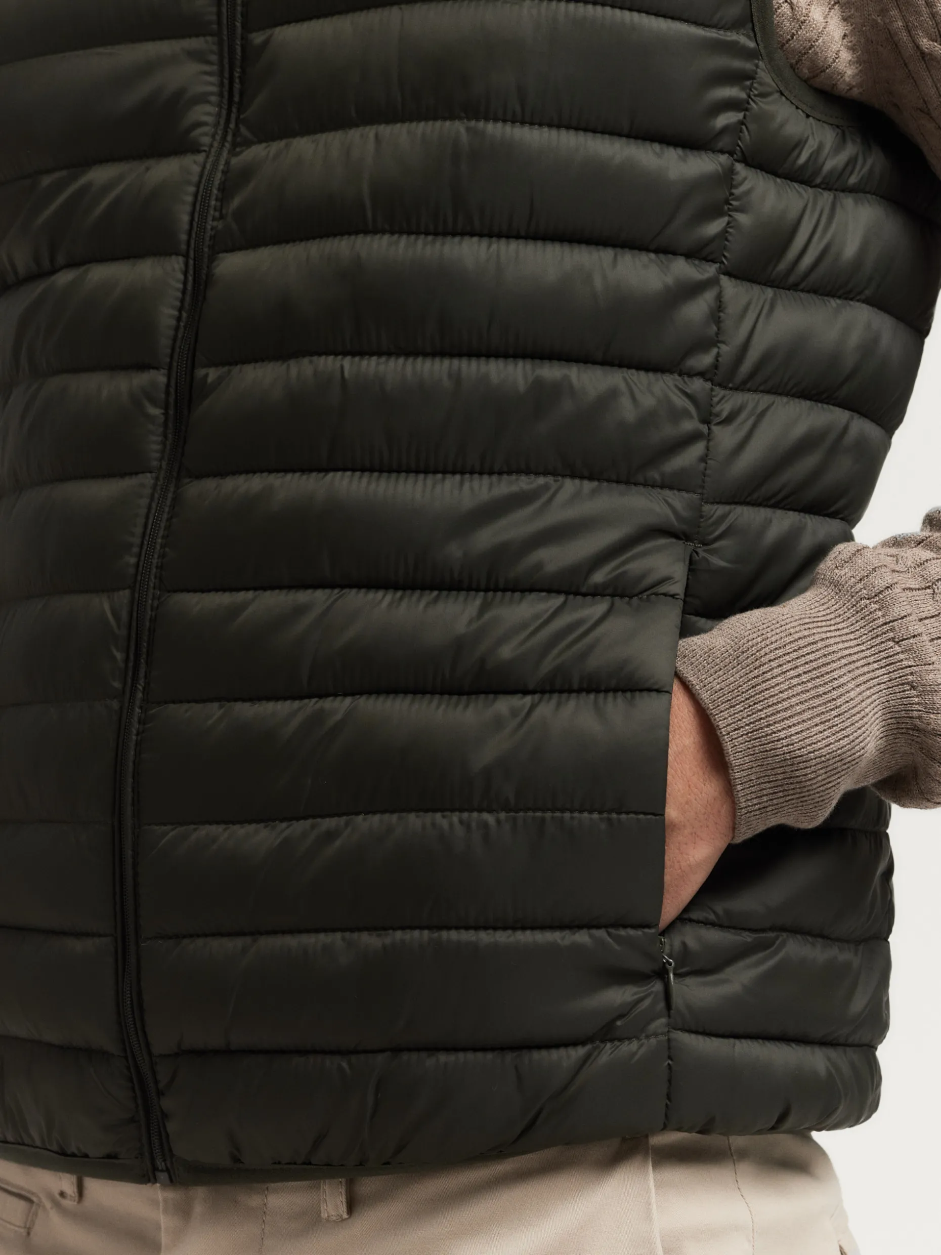 Gilet NIRO Uomo - Design Moderno e Leggero | Collezione Alvaro Moreno in Promozione