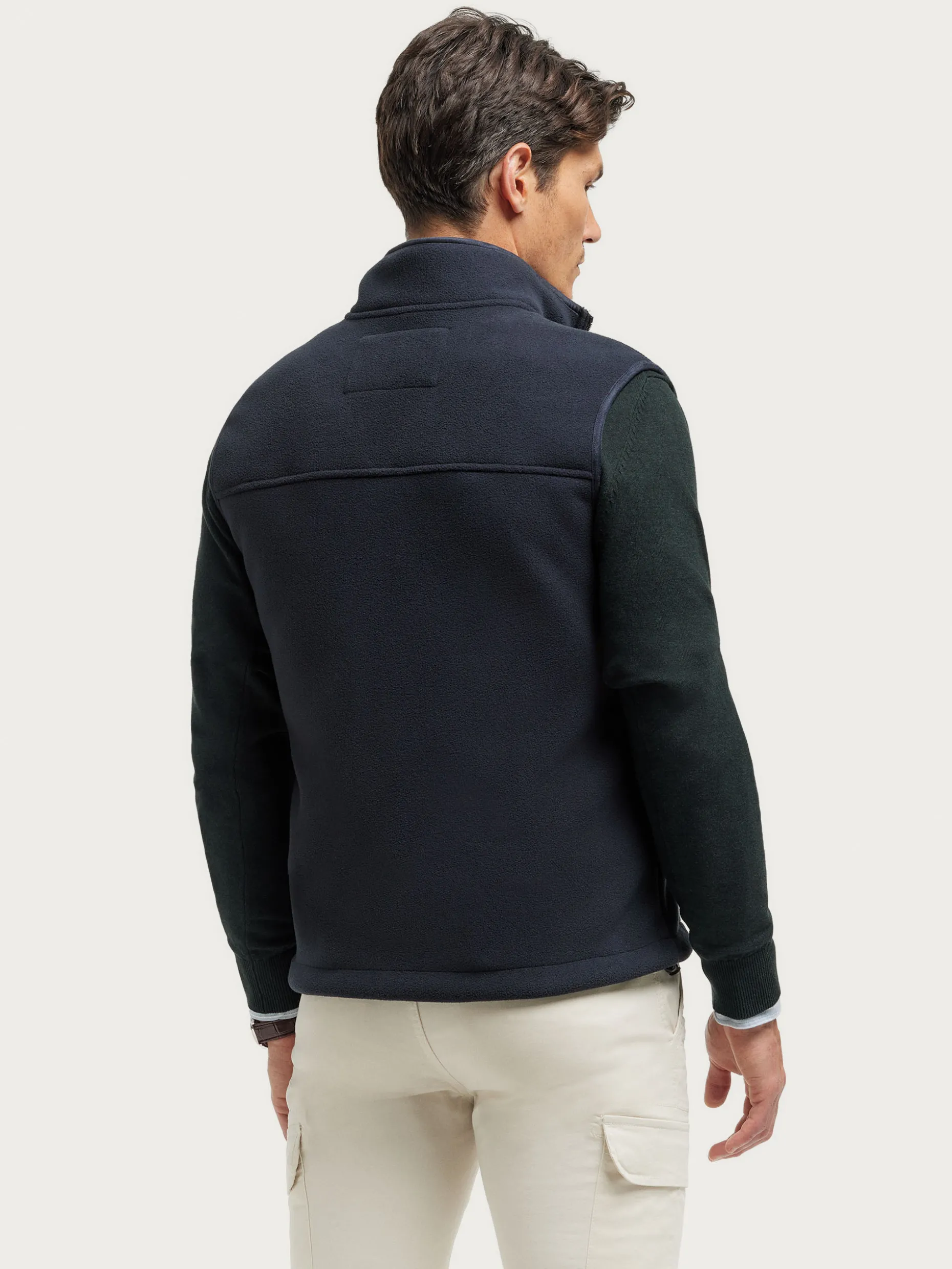 Gilet Invernale in Pile Leggero - Design Esclusivo Alvaro Moreno | Promozione Limitata con Sconti Imperdibili
