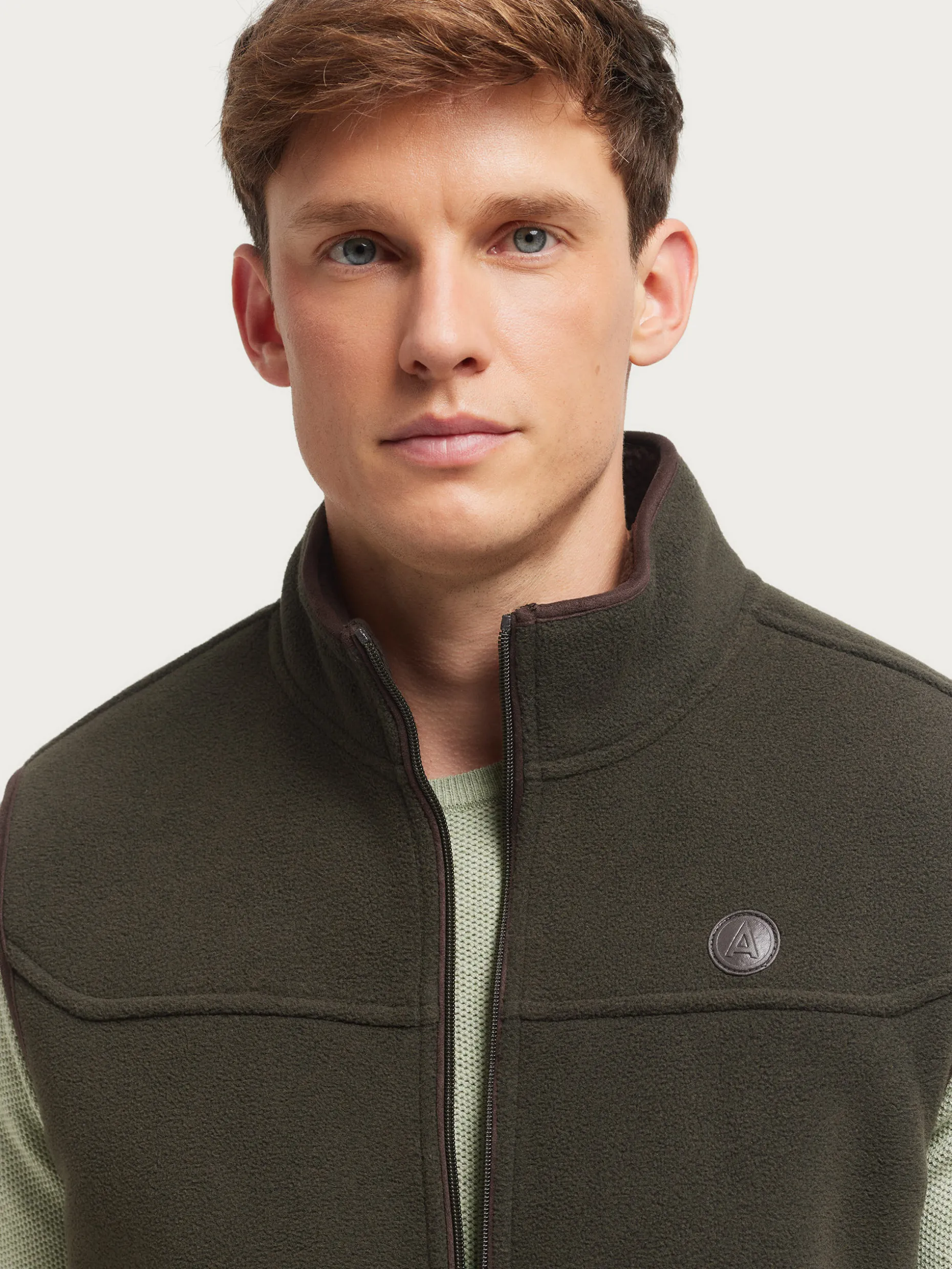 Gilet da Uomo Alvaro Moreno - Modello Sierra, Design Funzionale e Prezzo Accessibile