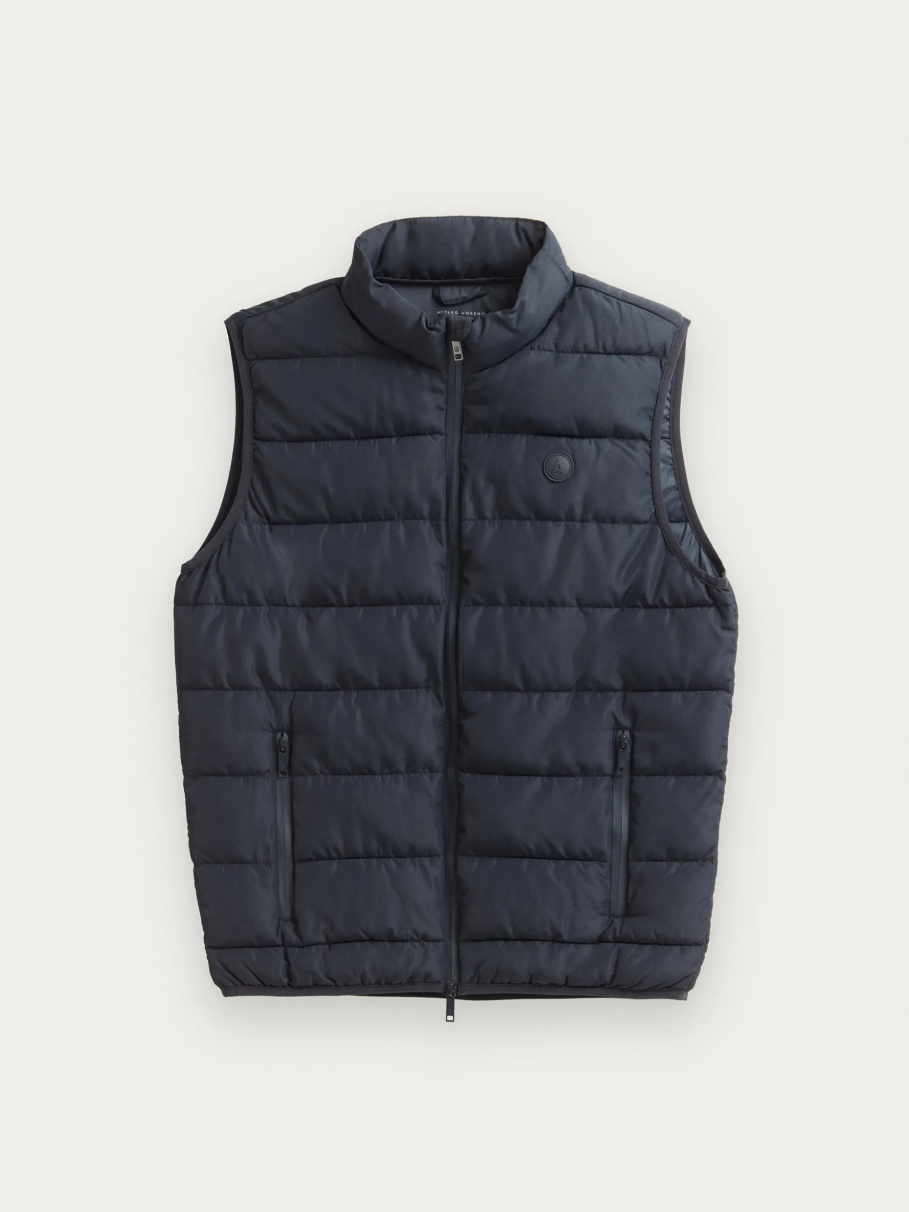 Gilet Sloppi Design Unico | Abbigliamento Casual da Boutique Alvaro Moreno - Elegante e Confortevole, Ideale per Tempo Libero e Stile Urbano con Tessuto Tecnico Leggero. Disponibile in Diverse Tinte e Taglie. Scopri la Collezione Esclusiva!