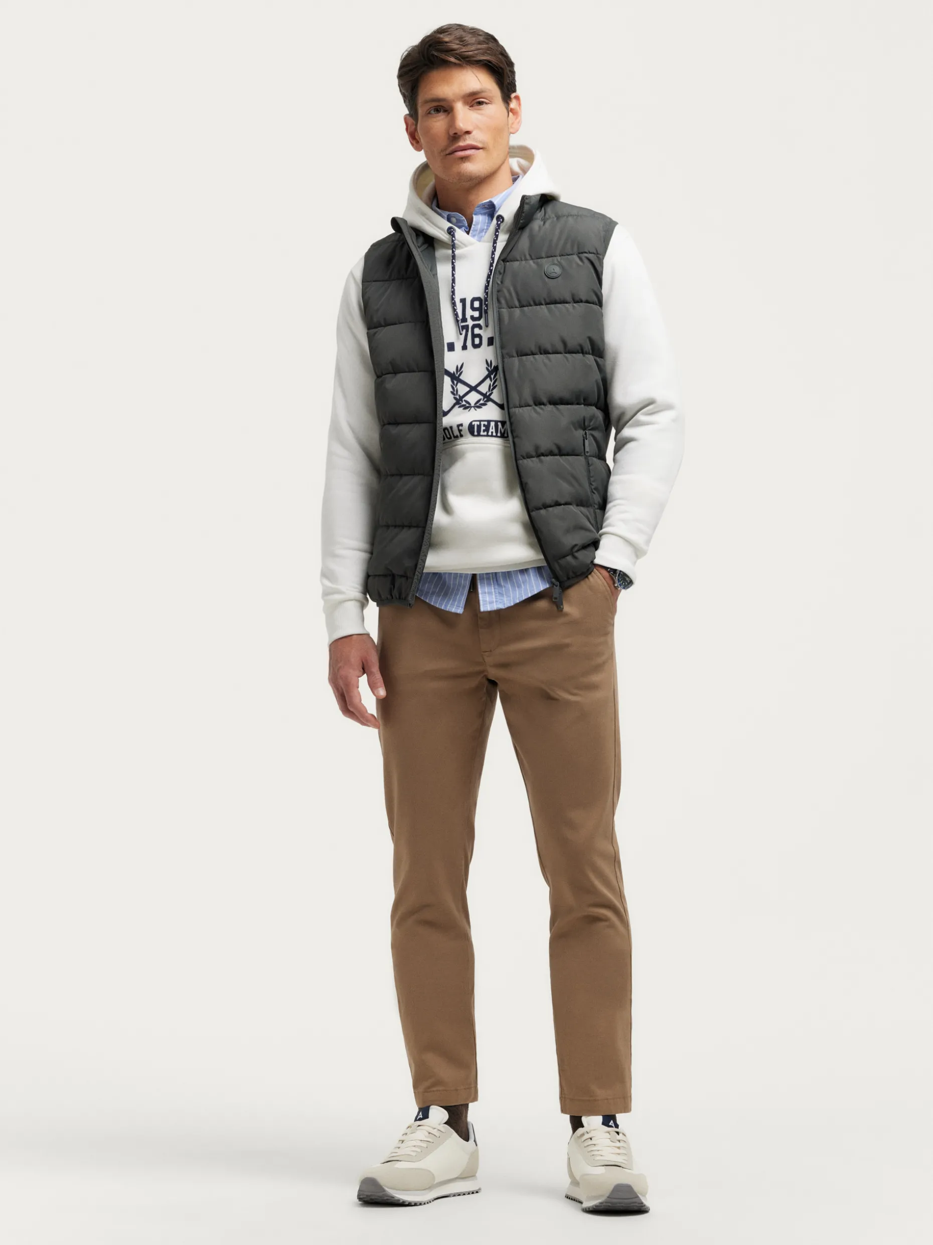 GILET SLUPY di Álvaro Moreno - Acquisto Online con Design Moderno e Confortevole