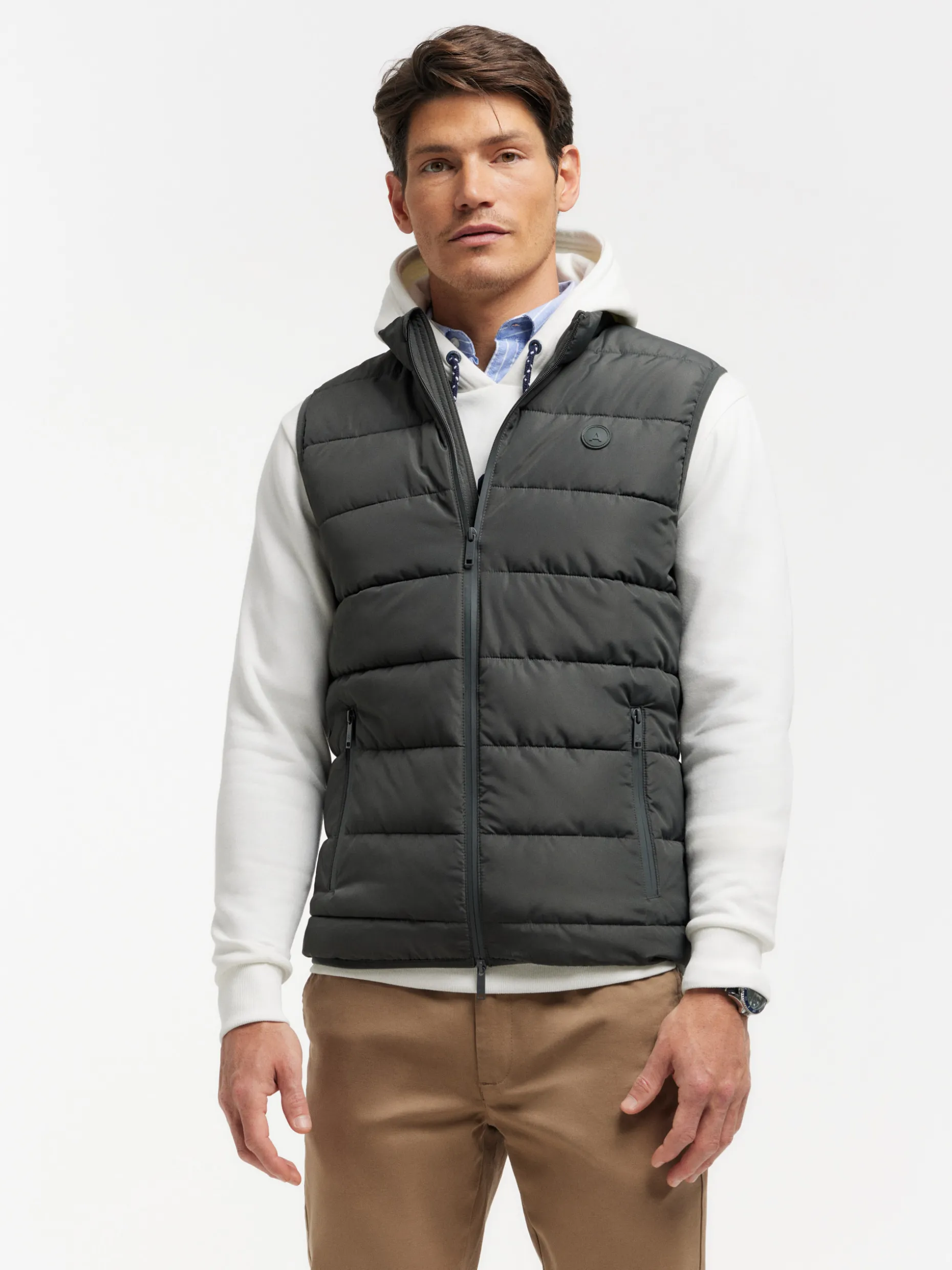 GILET SLUPY di Álvaro Moreno - Acquisto Online con Design Moderno e Confortevole