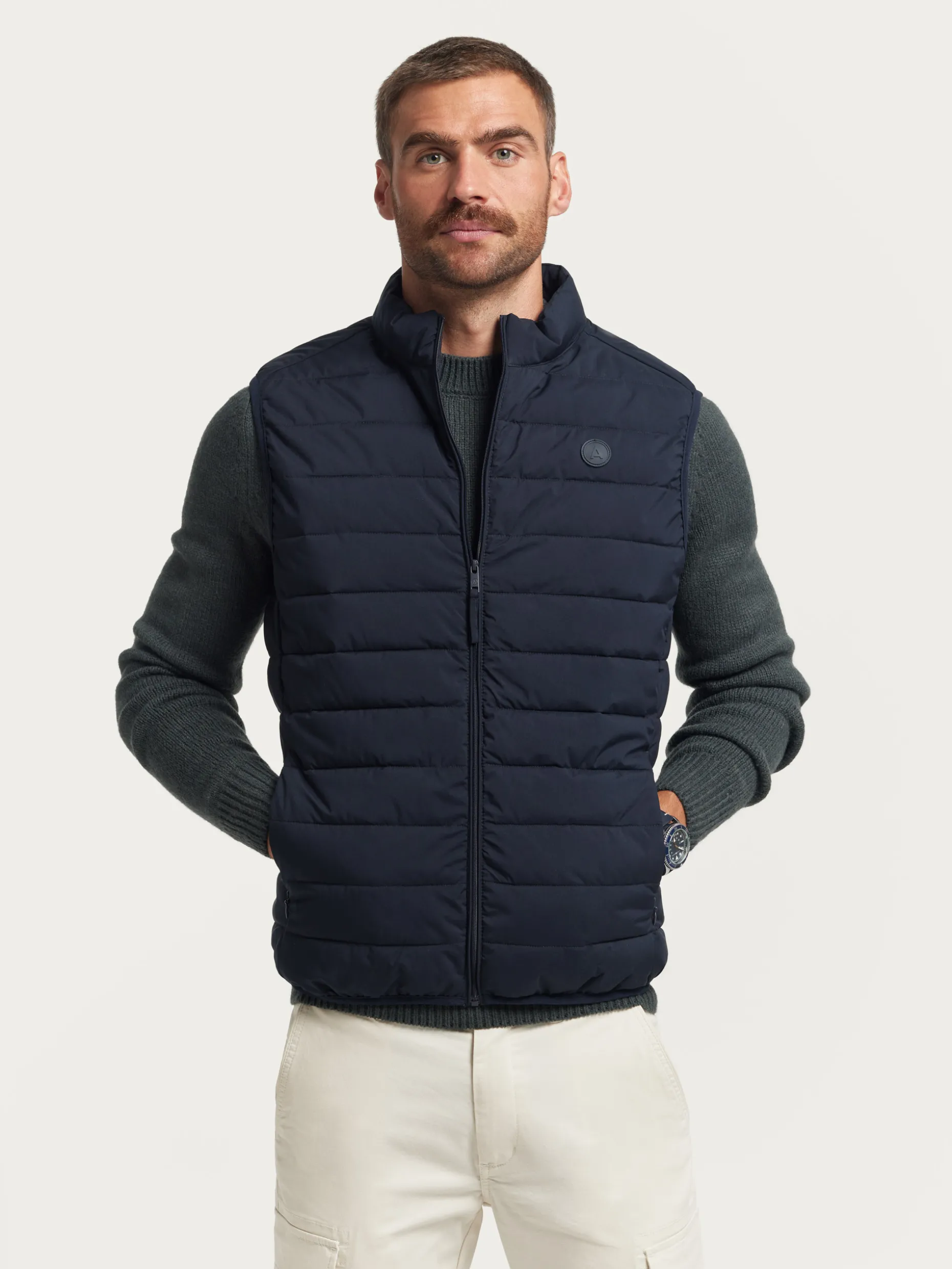 Alvaro Moreno Gilet Uomo Vincent 2024 - Design Moderno e Confortevole per Stile Casual Elegante