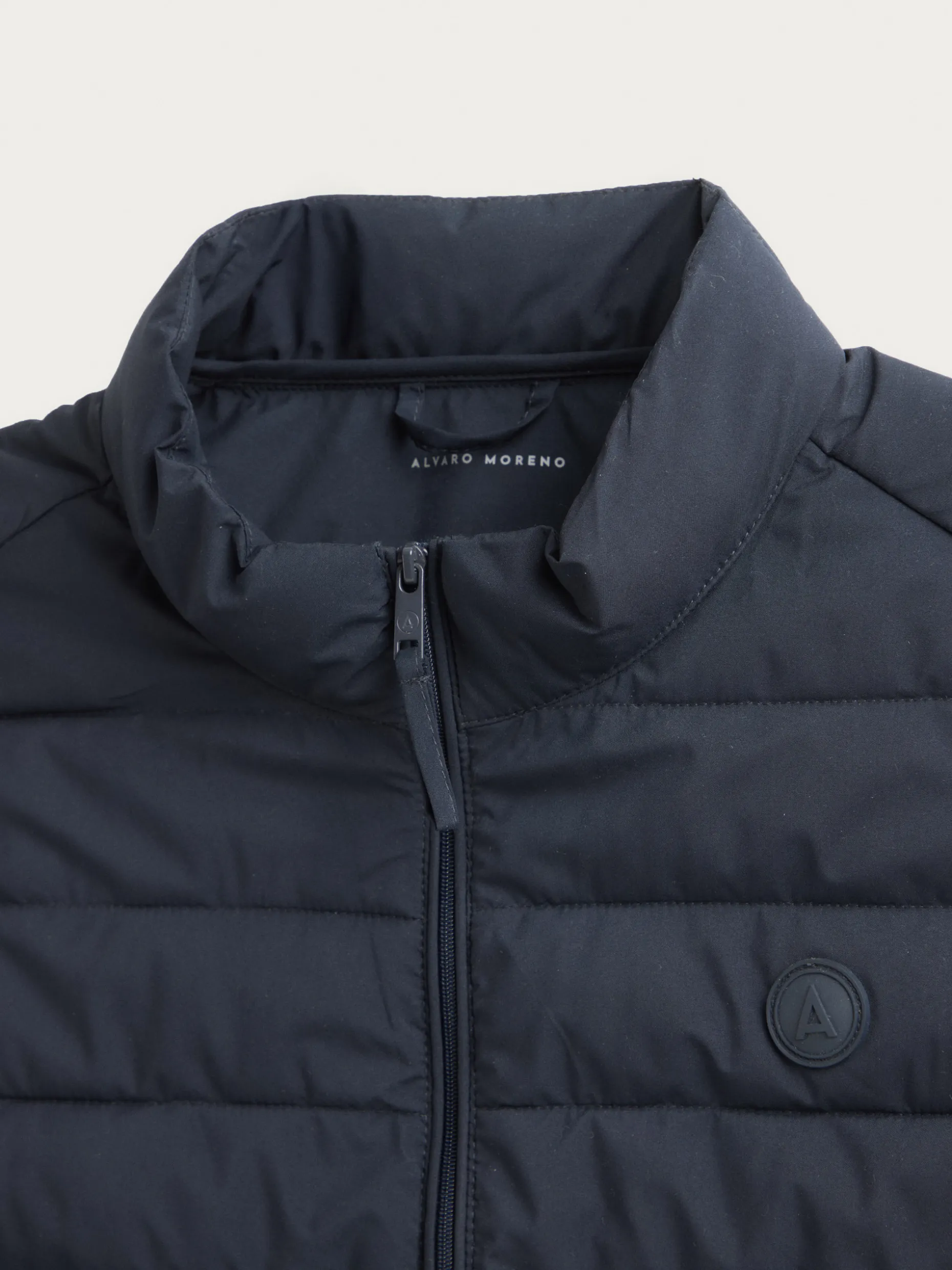 Alvaro Moreno Gilet Uomo Vincent 2024 - Design Moderno e Confortevole per Stile Casual Elegante