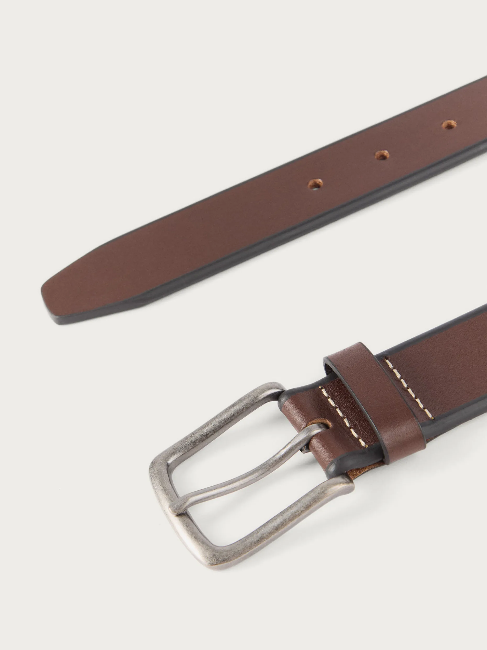 Cintura in Pelle Elegante con Bordo Smussato - Marrone Naturale, Collezione Autunno di Alvaro Moreno