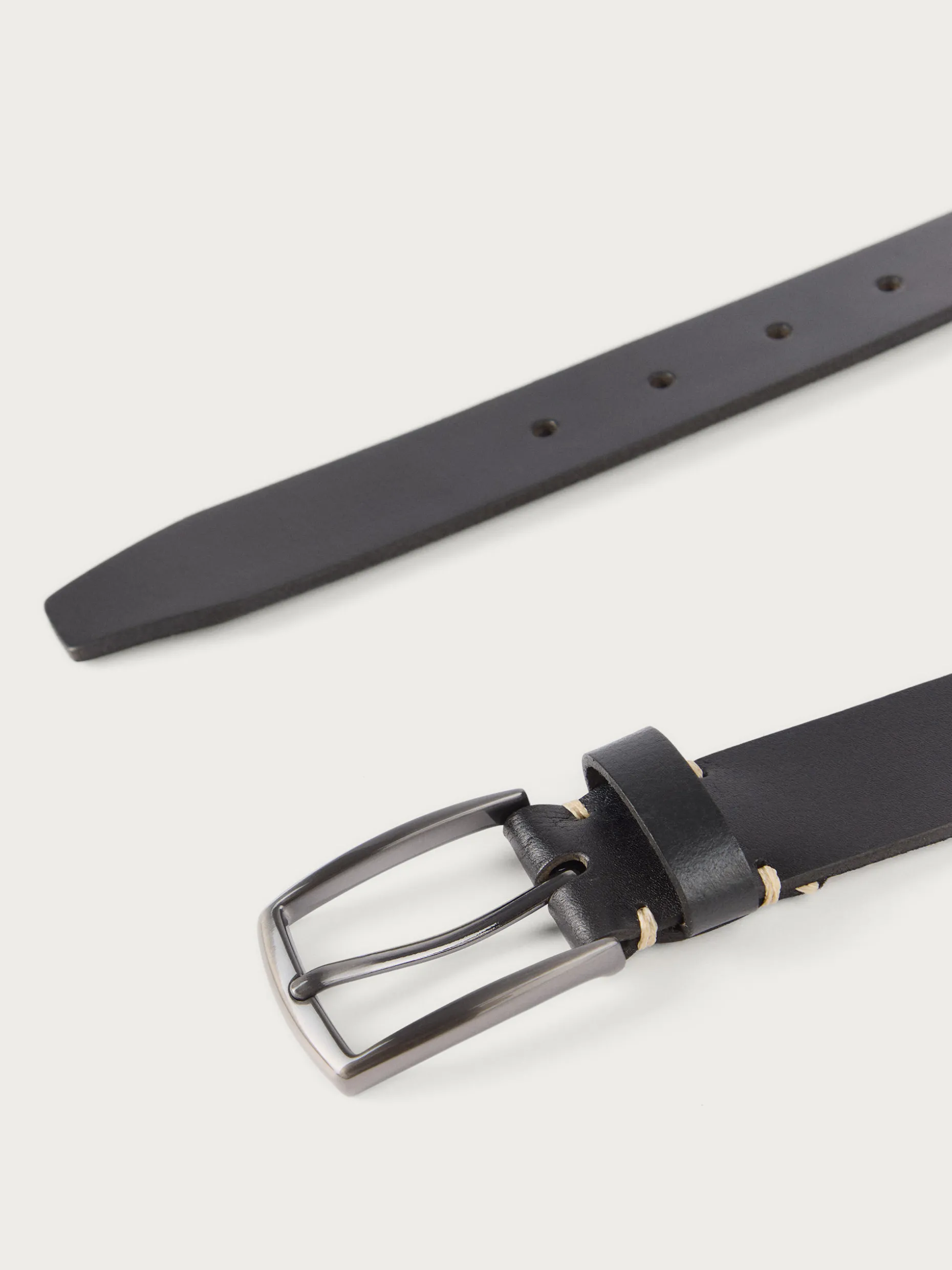 Cintura in Pelle Alvaro Moreno | Accessorio Elegante per Look Formali - Fibbia Classica con Finiture Artigianali