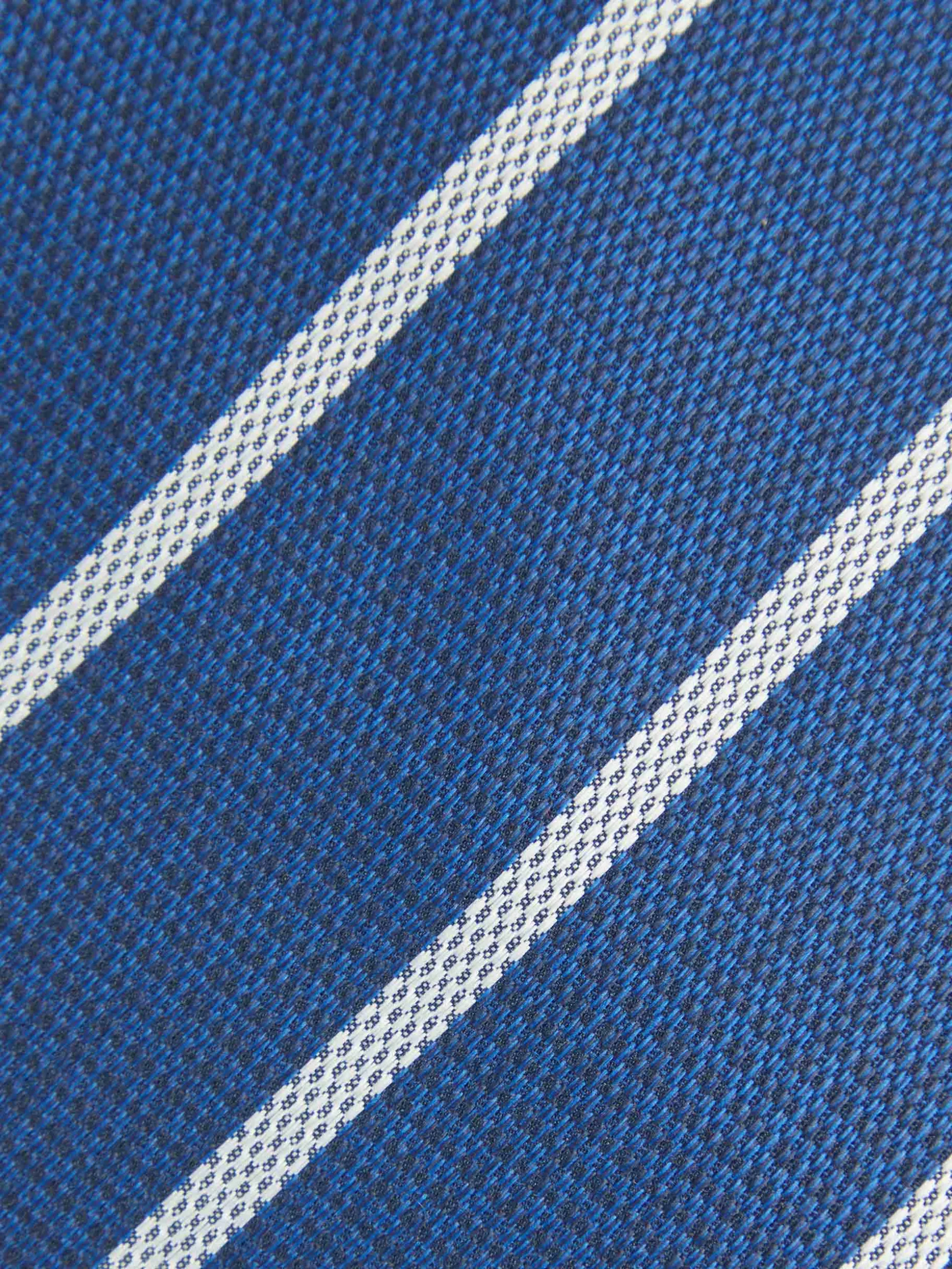 Cravatta Elegante in Seta Jacquard con Motivi Floreali - Edizione Speciale Alvaro Moreno 

Cravatta Uomo in Seta Jacquard con Disegni Artigianali | Collezione Esclusiva Alvaro Moreno 

Cravatta da Cerimonia in Seta Stampata - Design Unico di Alvaro Moreno 

Cravatta Jacquard Premium con Motivo Geometrico - Creazione Artigianale Alvaro Moreno 

Cravatta Classica in Seta Operata - Stile Italiano Firmato Alvaro Moreno