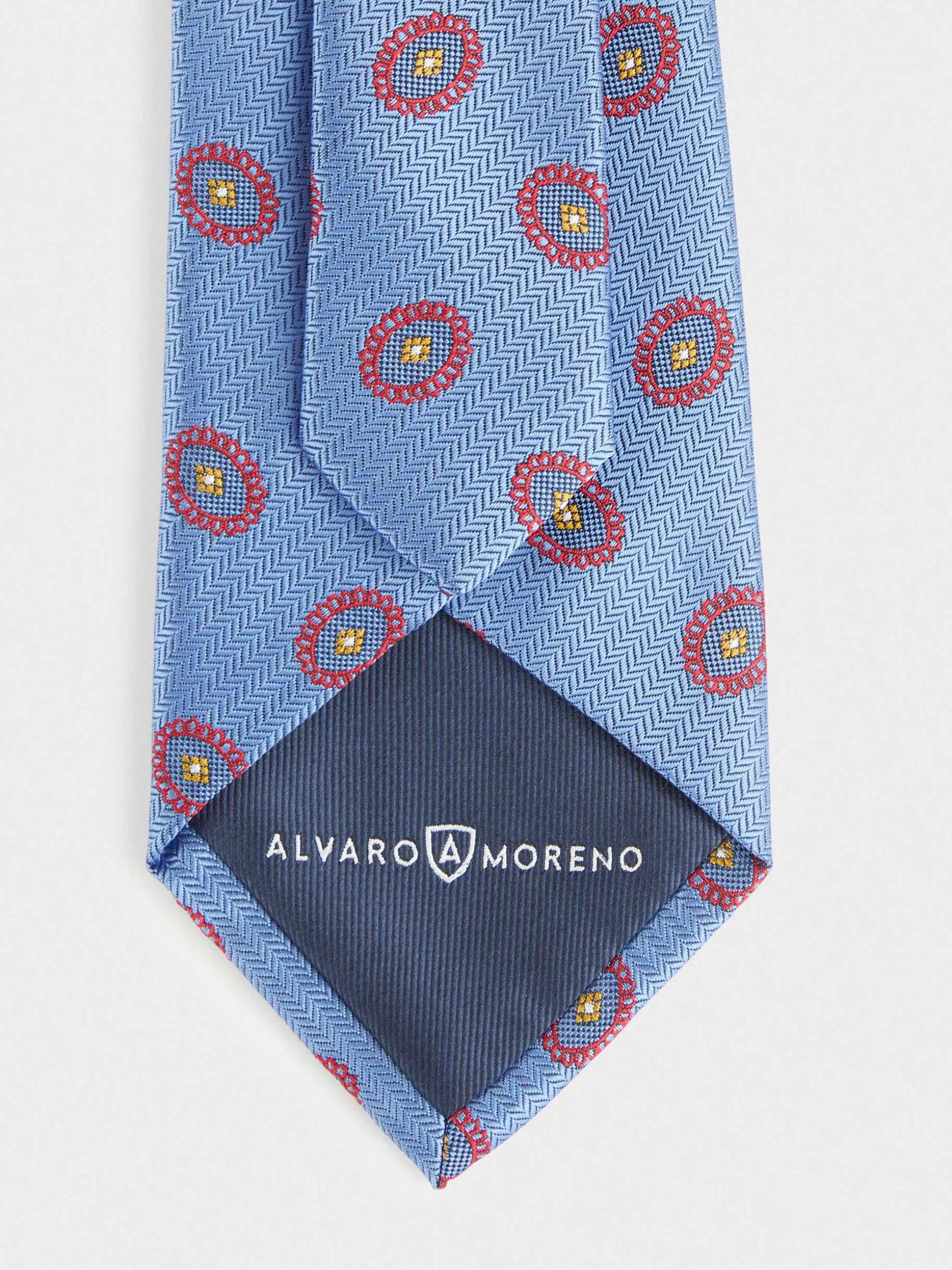 Elegante Cravatta Uomo in Tessuto Jacquard - Design Esclusivo Alvaro Moreno Collezione Attuale