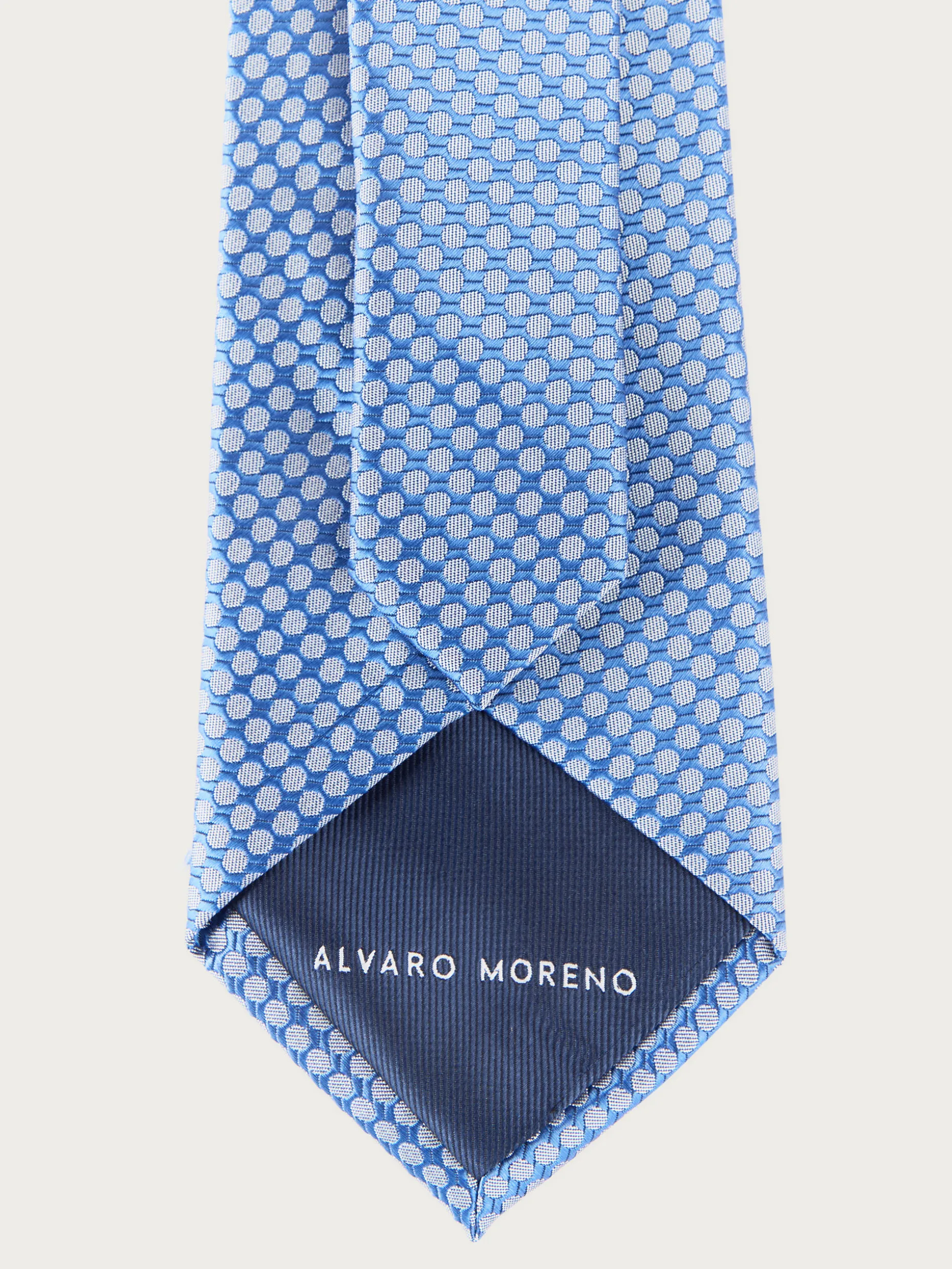 Cravatta Elegante in Seta Jacquard con Motivo Geometrico - Firma Esclusiva Alvaro Moreno, Prezzo Accessibile