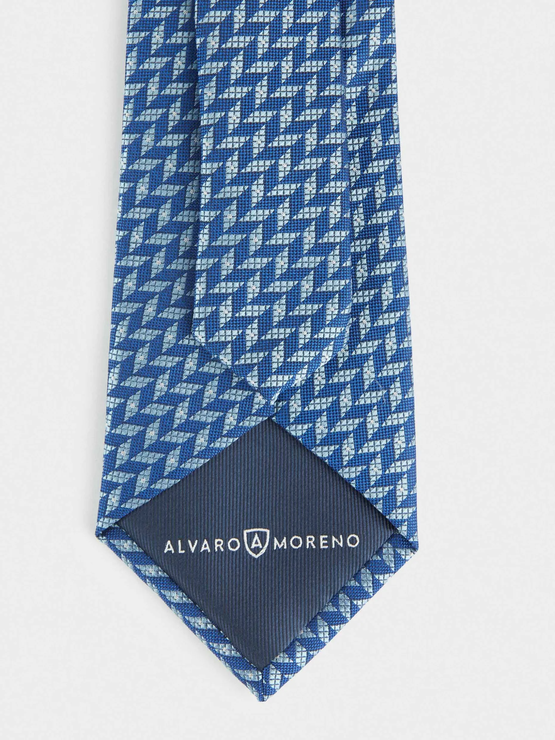 Cravatta Jacquard Elegante con Motivo Classico - Collezione Alvaro Moreno | Prezzo Conveniente