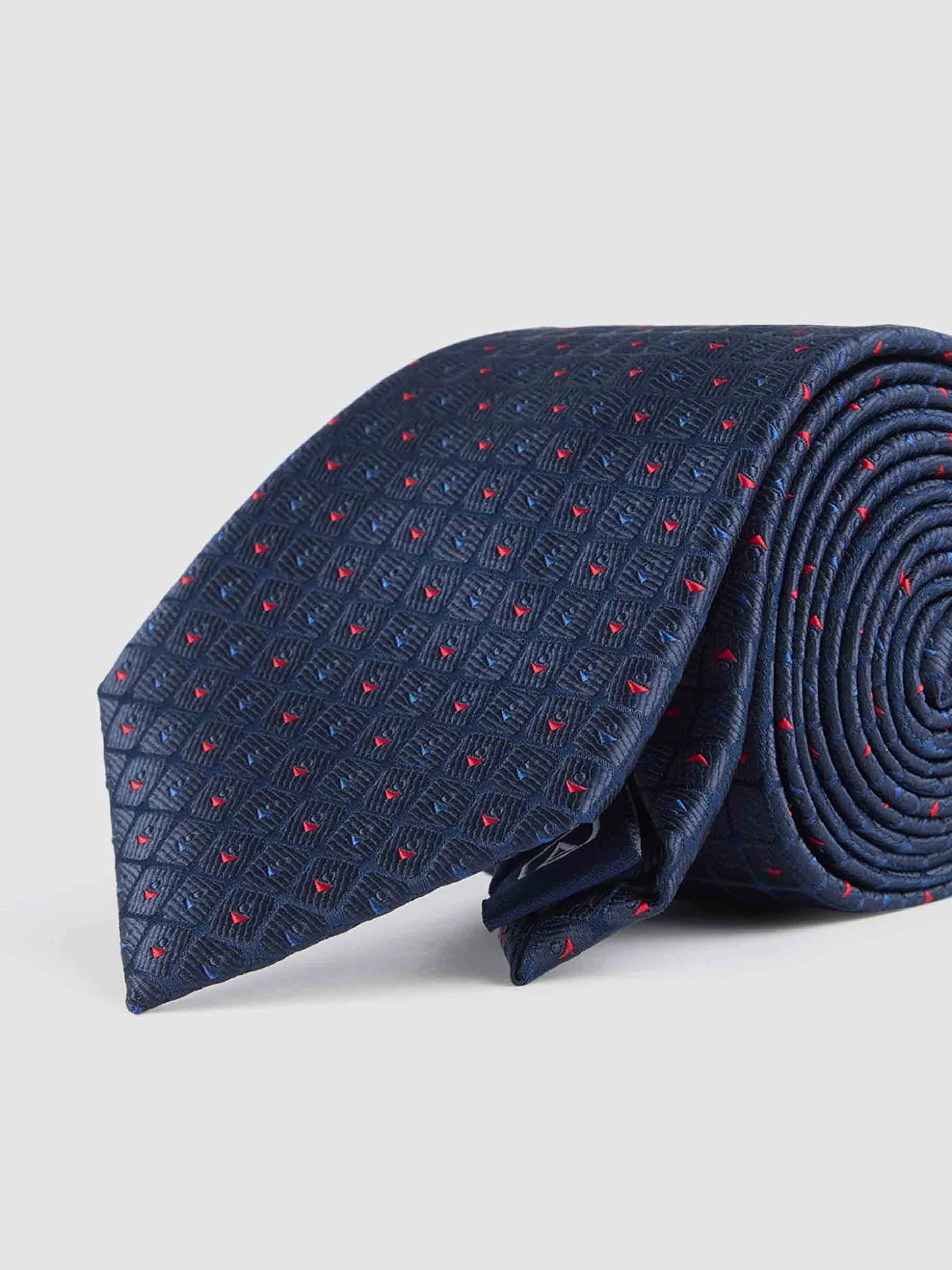 Cravatta Elegante in Jacquard con Motivo Floreale - Collezione Uomo by Alvaro Moreno 

Cravatta da Uomo Raffinata in Tessuto Jacquard - Design Esclusivo Alvaro Moreno Store 

Cravatta Artigianale Jacquard con Trama Intrecciata - Edizione Speciale Alvaro Moreno 

Elegante Cravatta Jacquard con Motivo Geometrico - Creazione Esclusiva Alvaro Moreno 

Cravatta Classica in Jacquard con Trama Artigianale - Collezione Premium Alvaro Moreno
