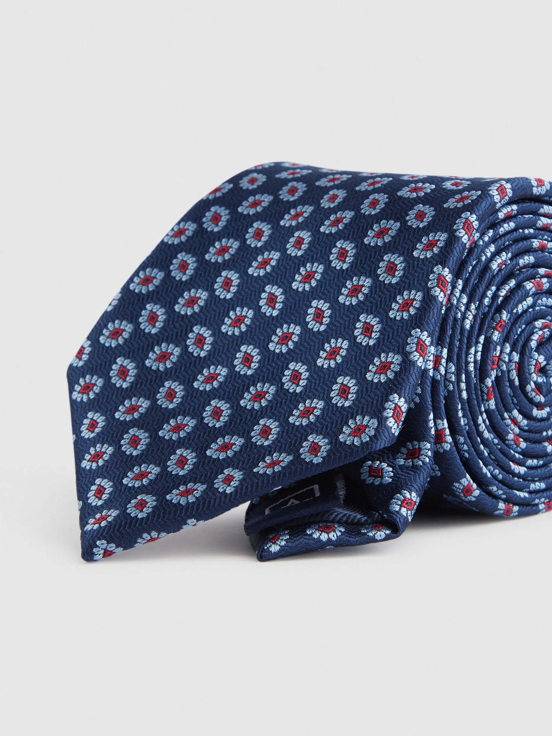 Cravatta Elegante in Tessuto Jacquard - Design Esclusivo MF | Collezione Autunno/Inverno Store Alvaro Moreno