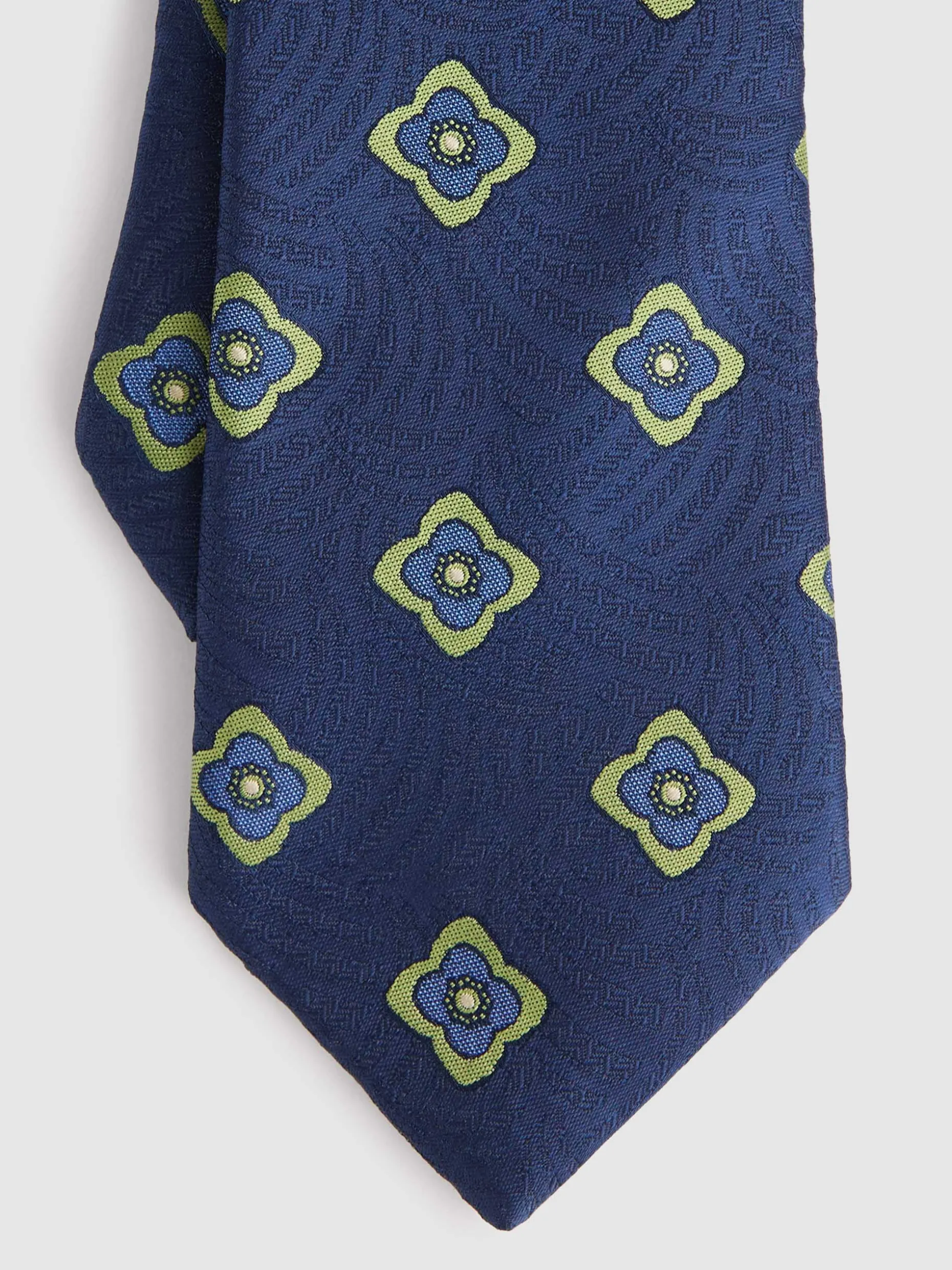 Cravatta Jacquard MF in Seta - Design Elegante Uomo | Collezione Outlet Alvaro Moreno