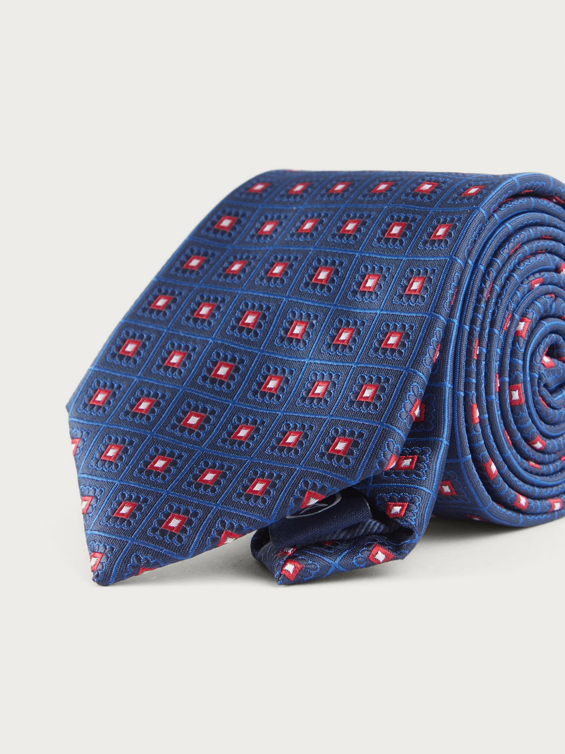 Cravatta Classica in Seta Jacquard - Design Esclusivo di Alvaro Moreno per Uomo