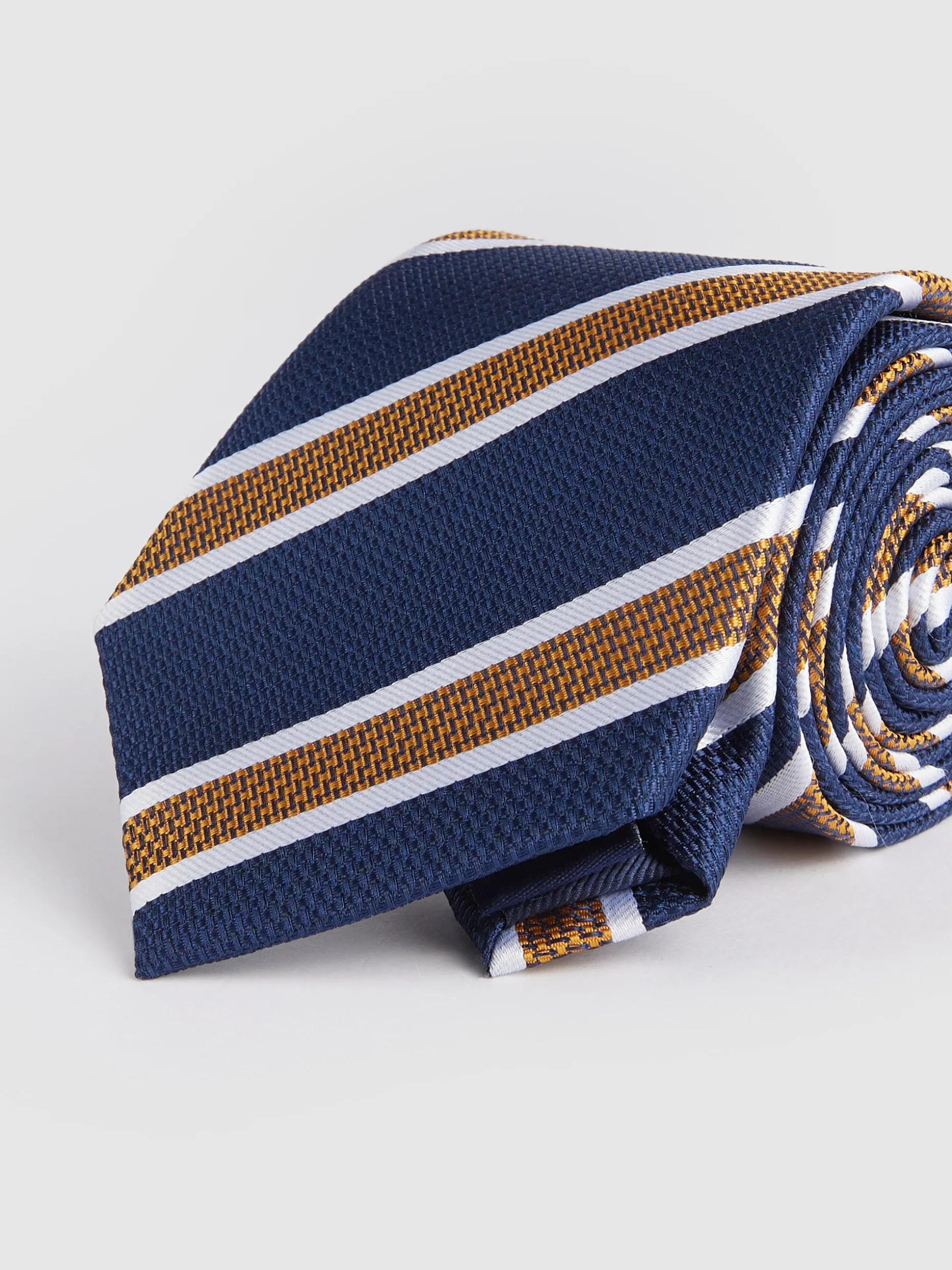 Cravatta Elegante in Jacquard Artigianale - Collezione Uomo by Álvaro Moreno 

（：，