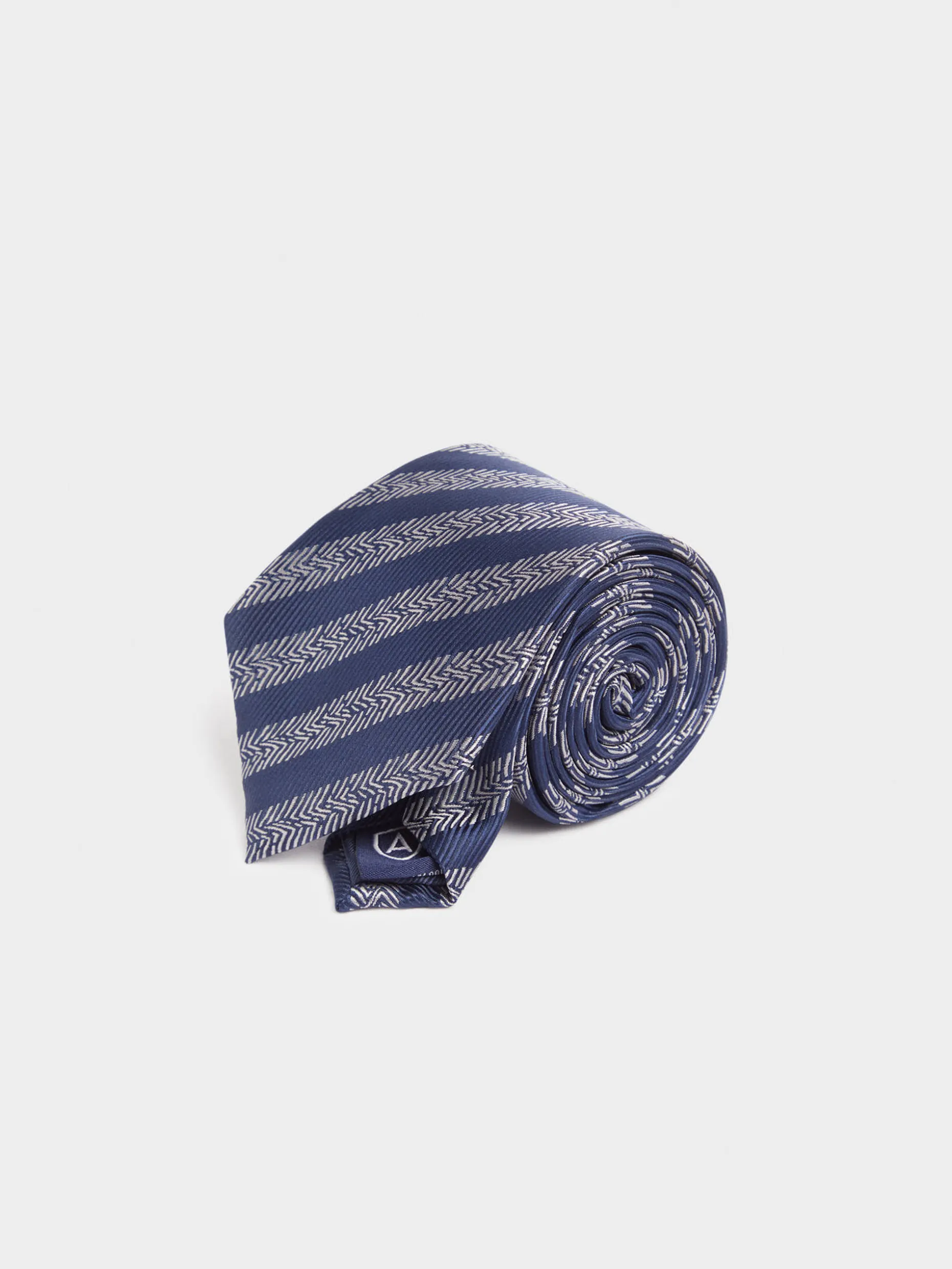 Elegante Corbata in Tessuto Jacquard MF - Firma Esclusiva di Alvaro Moreno per Stile Raffinato