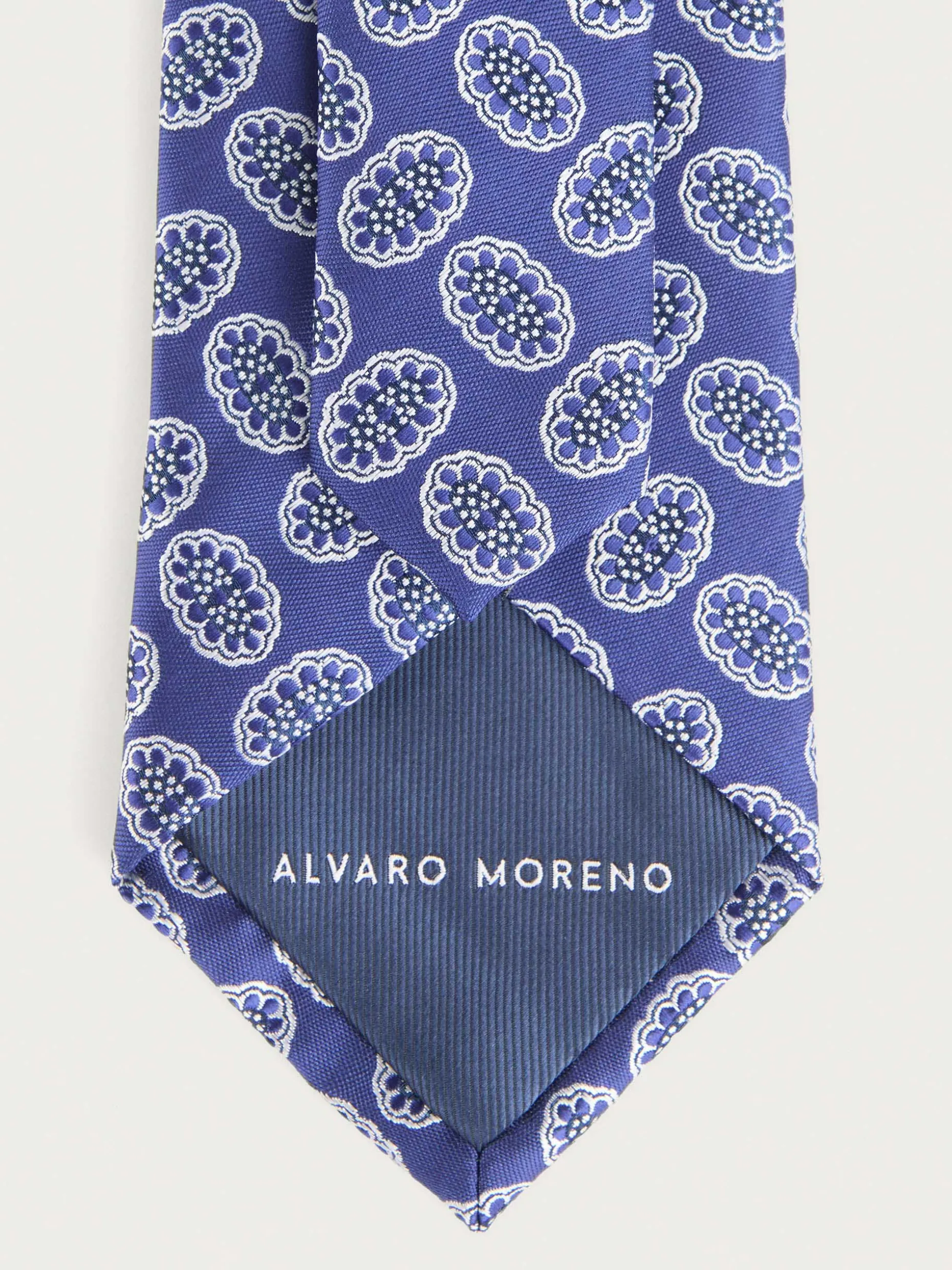 Cravatta Elegante in Jacquard MF - Design Esclusivo di Alvaro Moreno, Tessuto Premium a Prezzo Conveniente