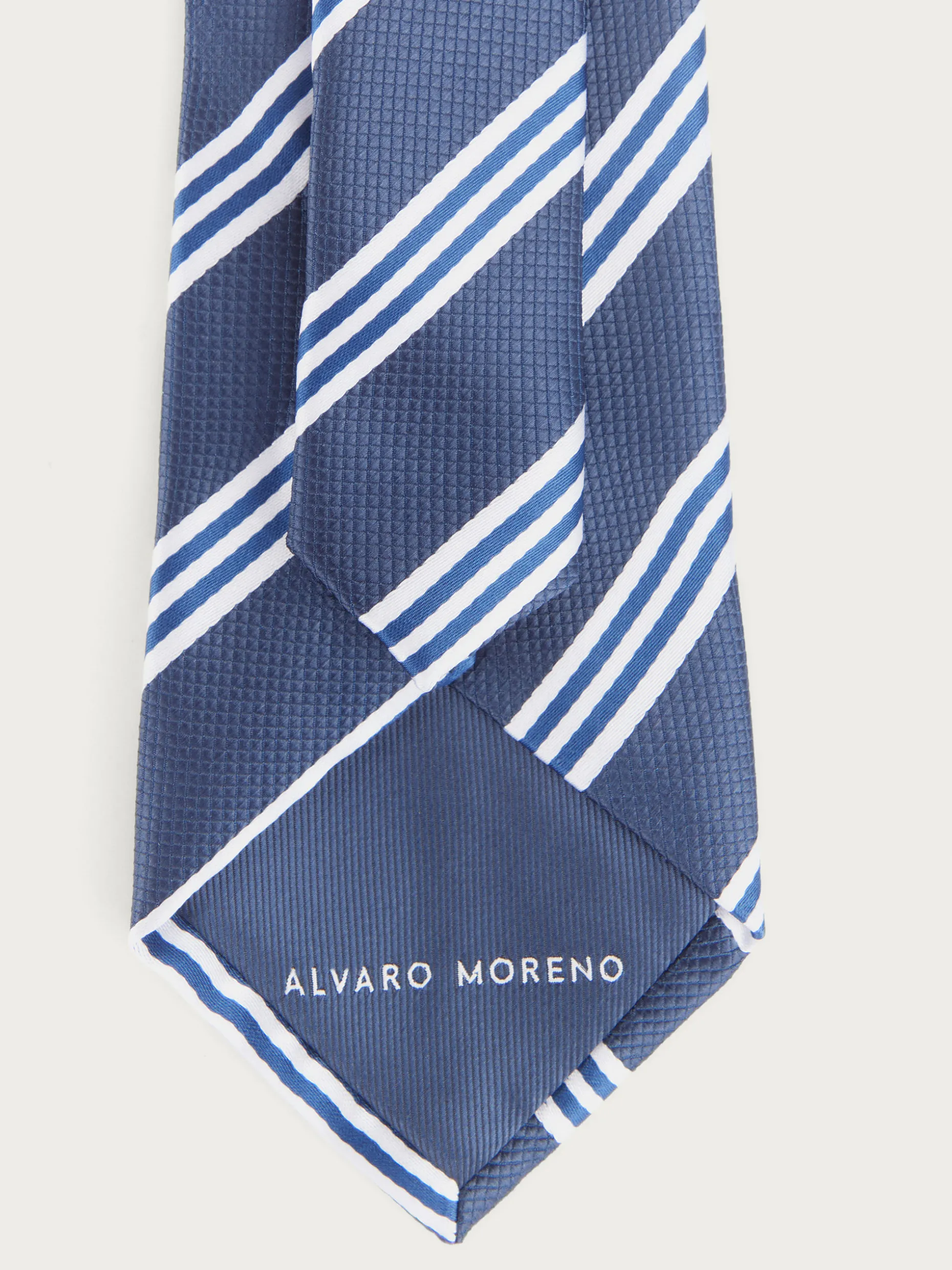 Cravatta Elegante in Jacquard MF - Design Esclusivo di Alvaro Moreno, Tessuto Artigianale di Qualità