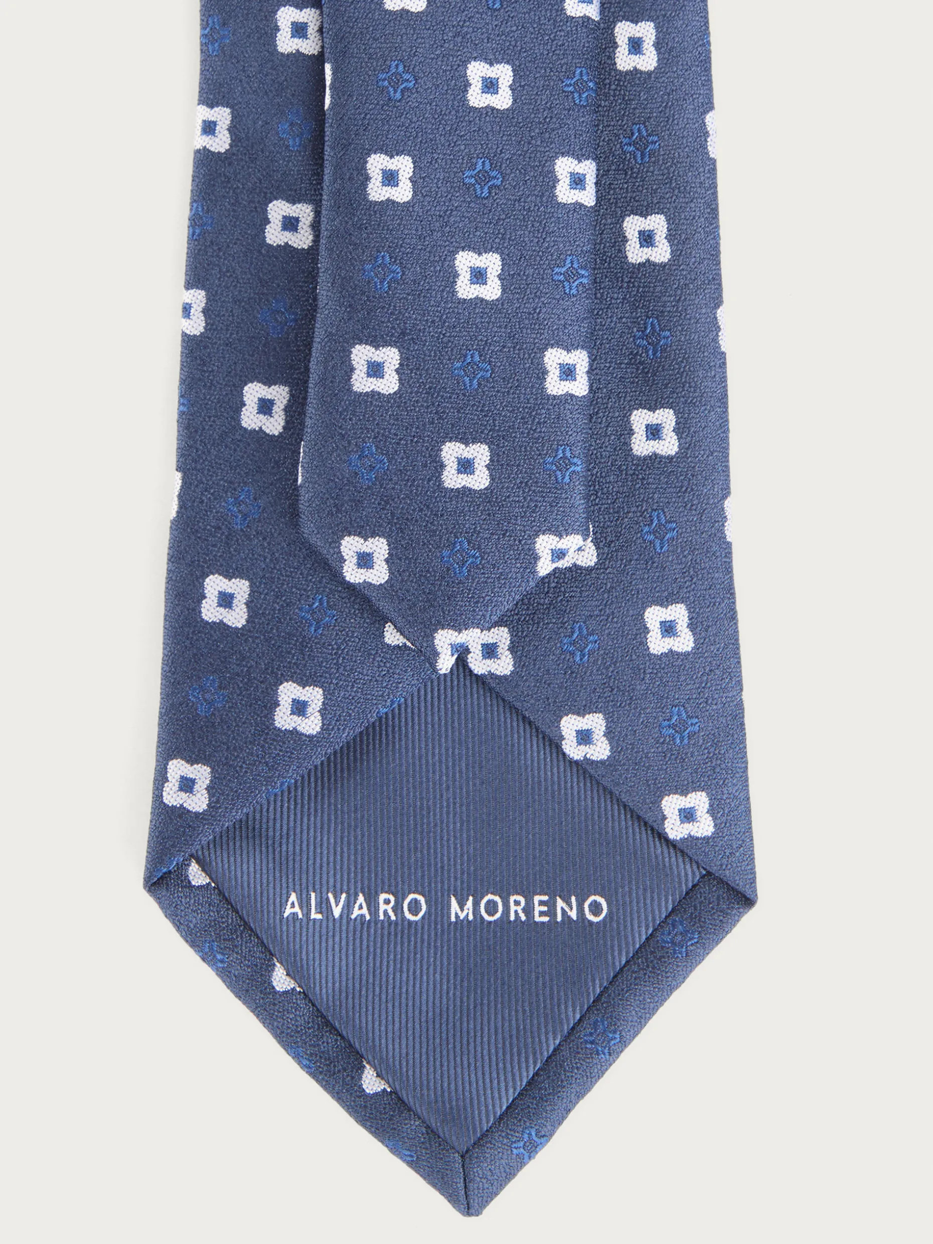 Cravatta Elegante in Tessuto Jacquard - Edizione Limitata Alvaro Moreno con Design Esclusivo e Stile Raffinato