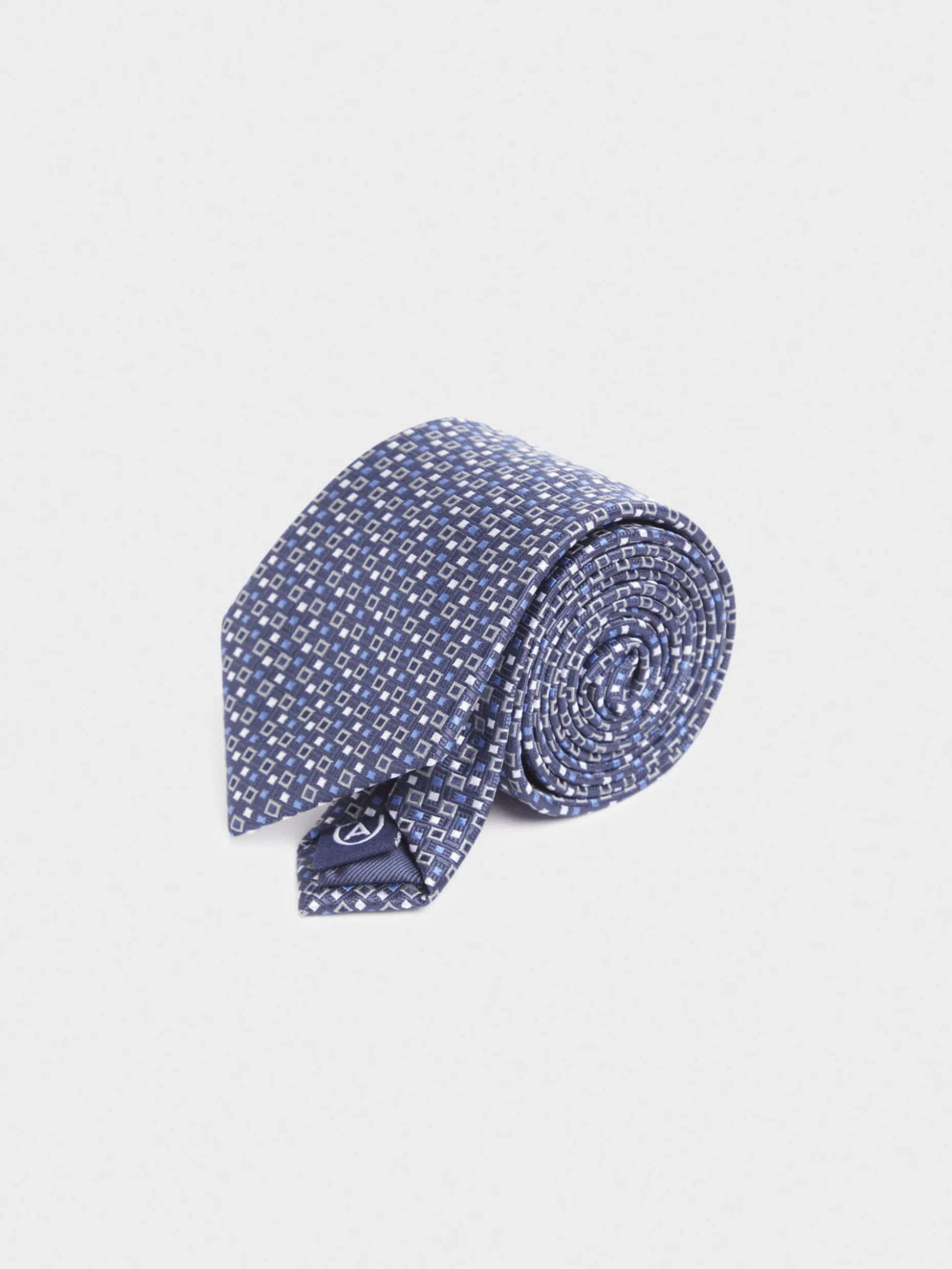 Cravatta Jacquard Stile Elegante - Design Moreno con Motivo Geometrico Alfaro, Tessuto Pregiato MF 

(Nota: Ho riorganizzato gli elementi mantenendo le informazioni chiave, aggiunto descrittori naturali come 