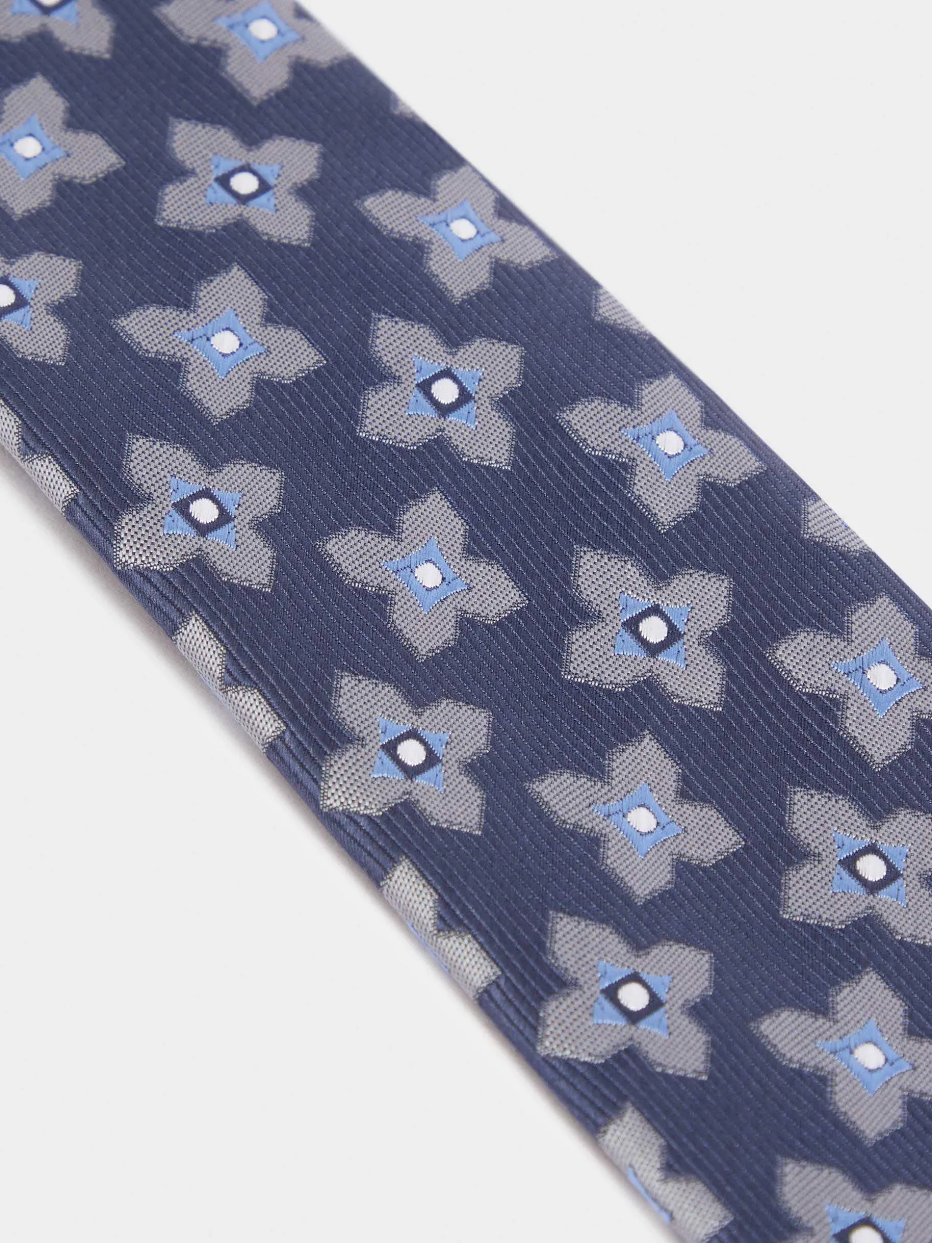 Cravatta Elegante in Seta Jacquard - Design Esclusivo Alvaro Moreno Collezione Uomo