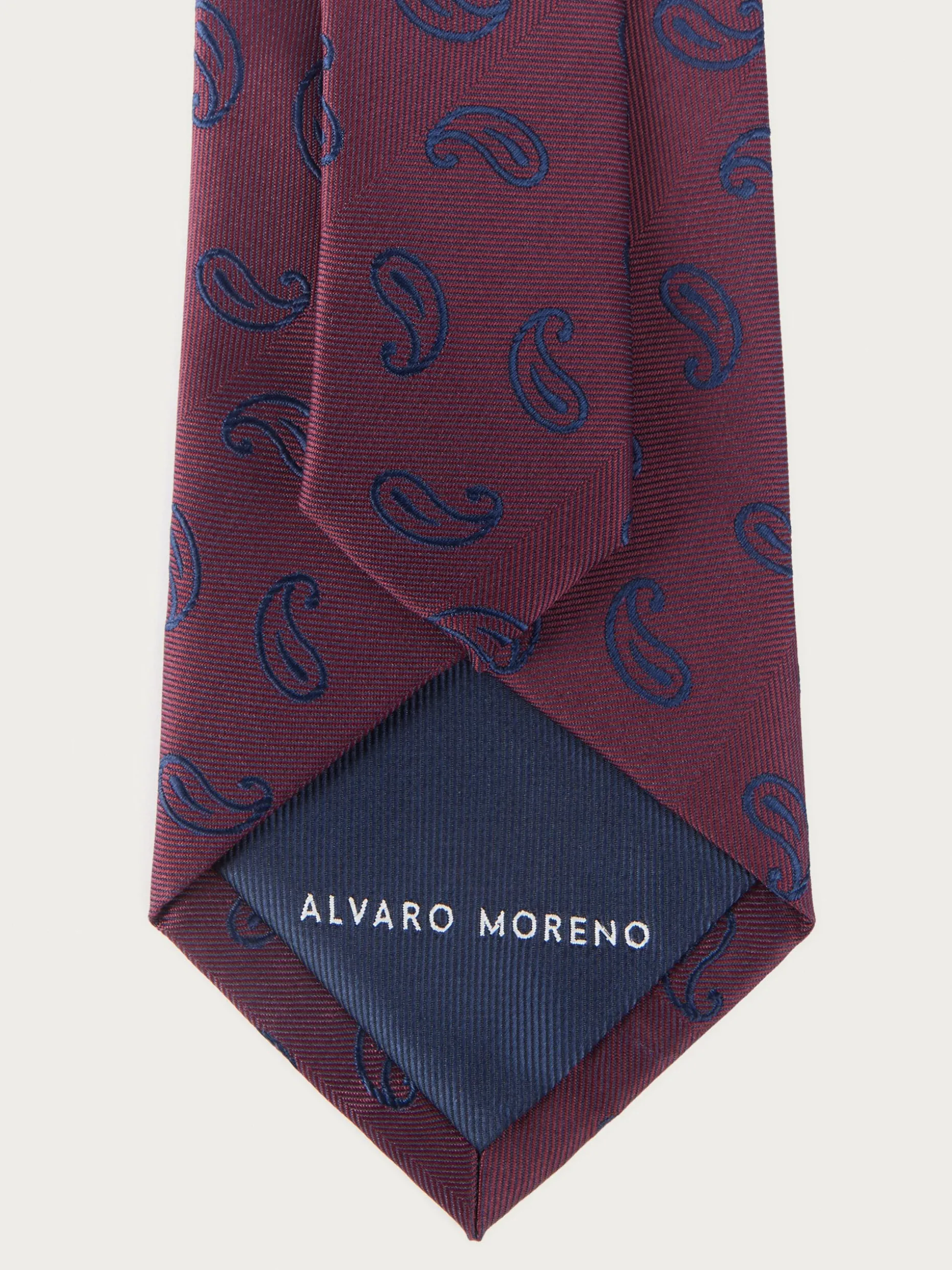 Cravatta Elegante in Jacquard con Disegno Esclusivo - Alvaro Moreno Ultimi Pezzi a Prezzi Stracciati