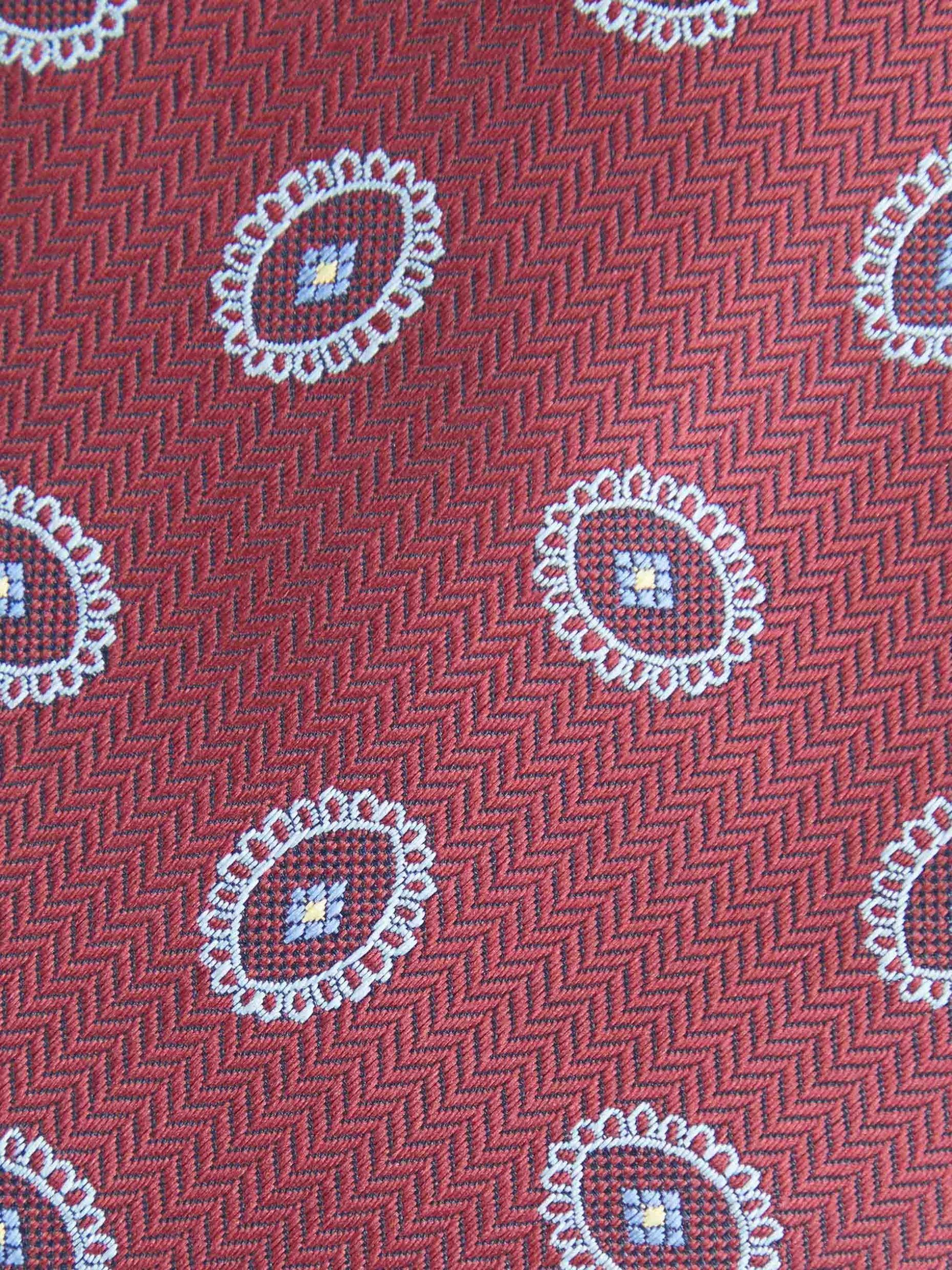 Cravatta Uomo Elegante in Tessuto Jacquard - Design Esclusivo di Alvaro Moreno