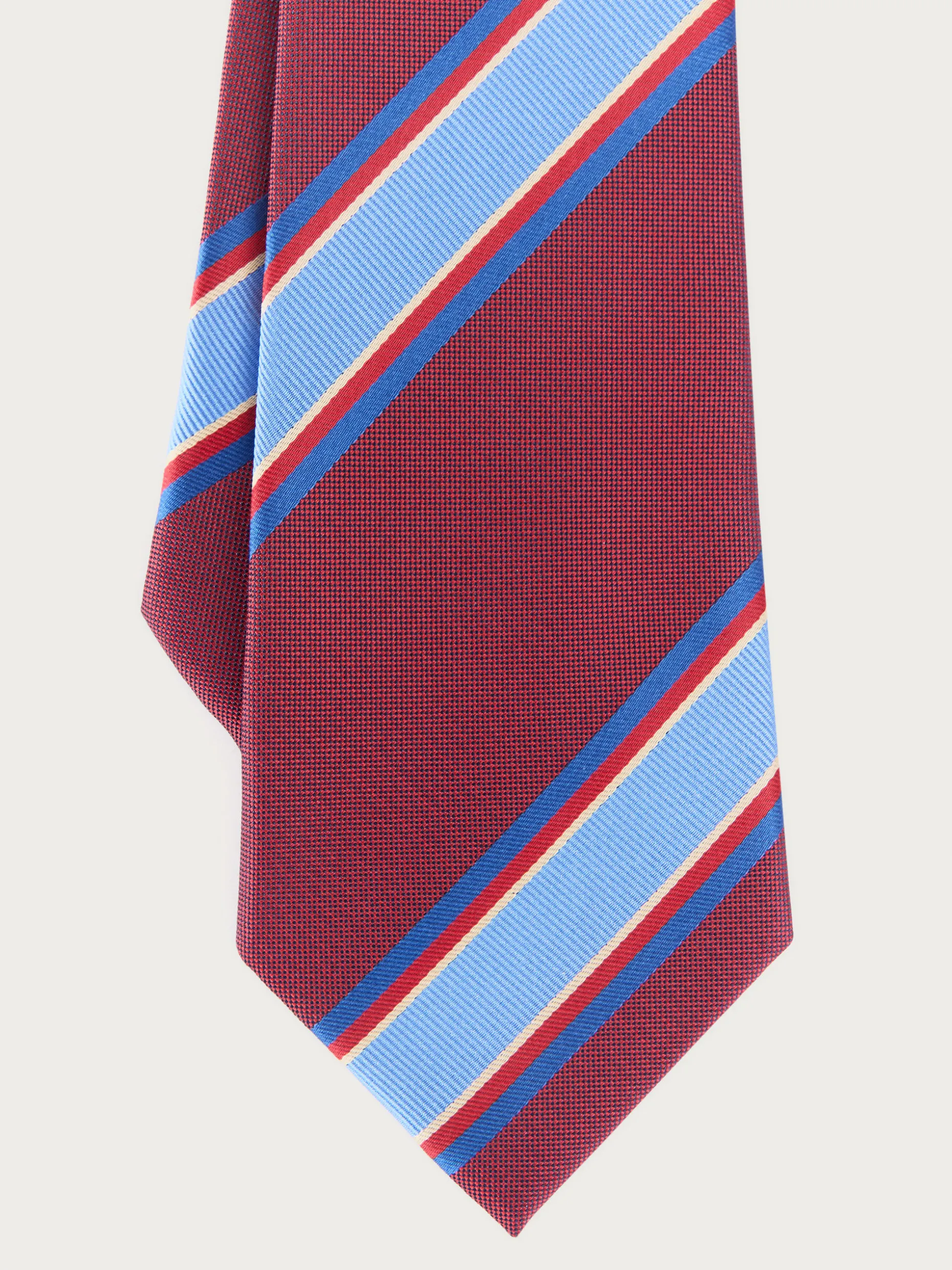 Cravatta Elegante in Jacquard con Motivi Geometrici - Stile Classico Rinnovato da Alvaro Moreno | Collezione Autunno/Inverno 2023 | Tessuto Premium per Uomo Raffinato 

（：
