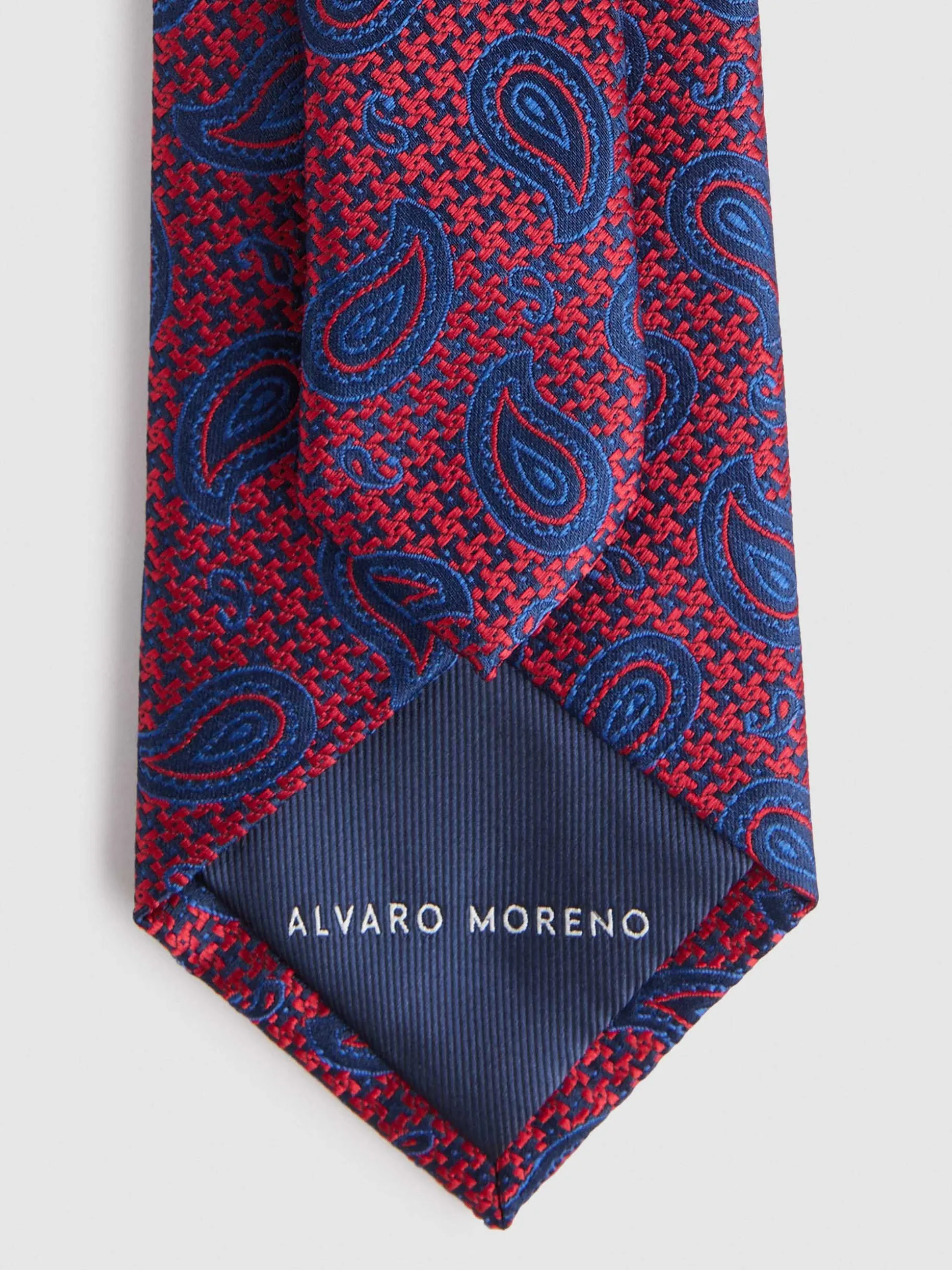 Cravatta Jacquard Elegante di Alvaro Moreno - Tessuto Pregiato a Prezzo Accessibile