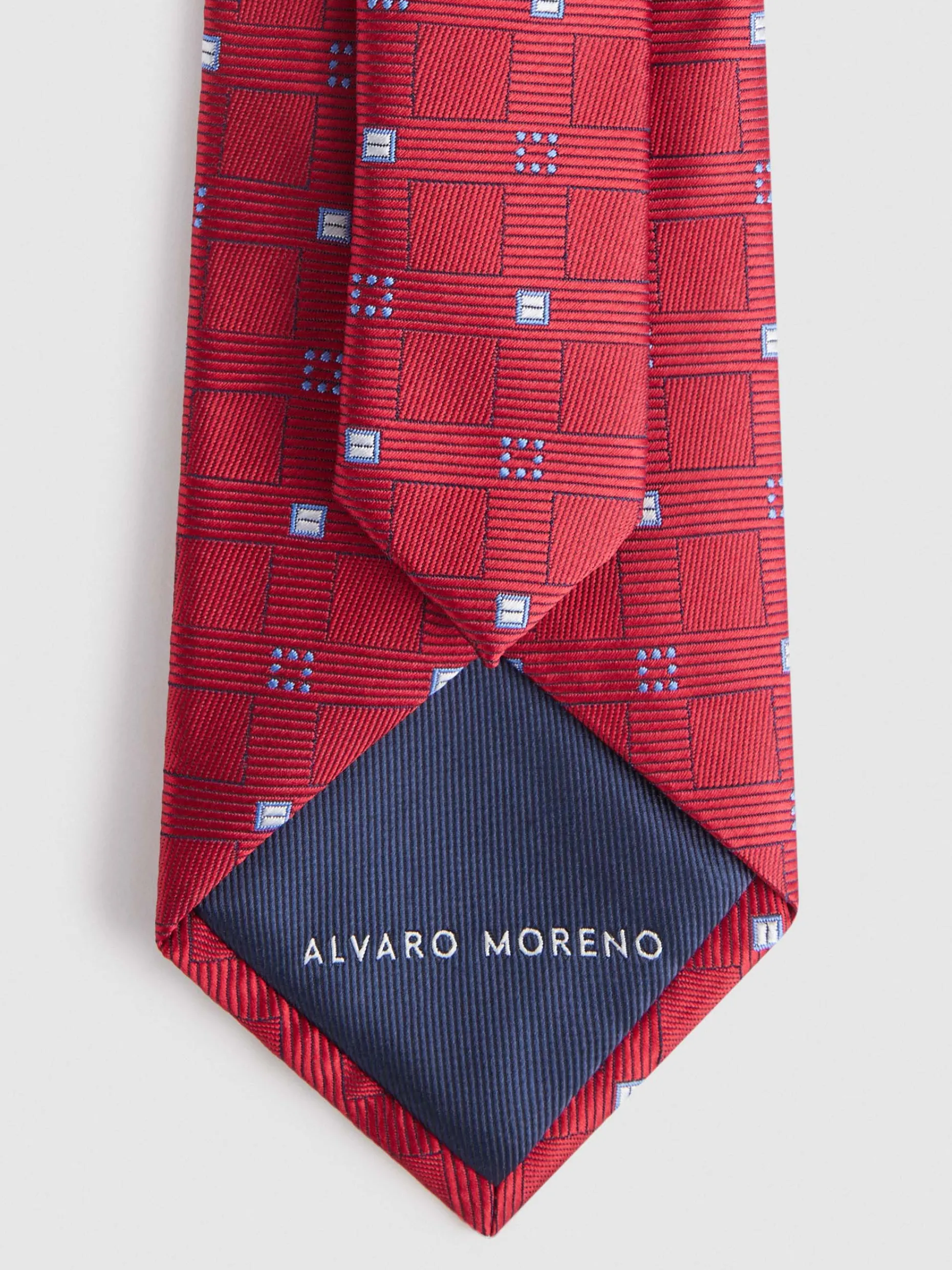 Cravatta Jacquard Elegante di Alvaro Moreno | Promo Esclusiva a Tempo Limitato