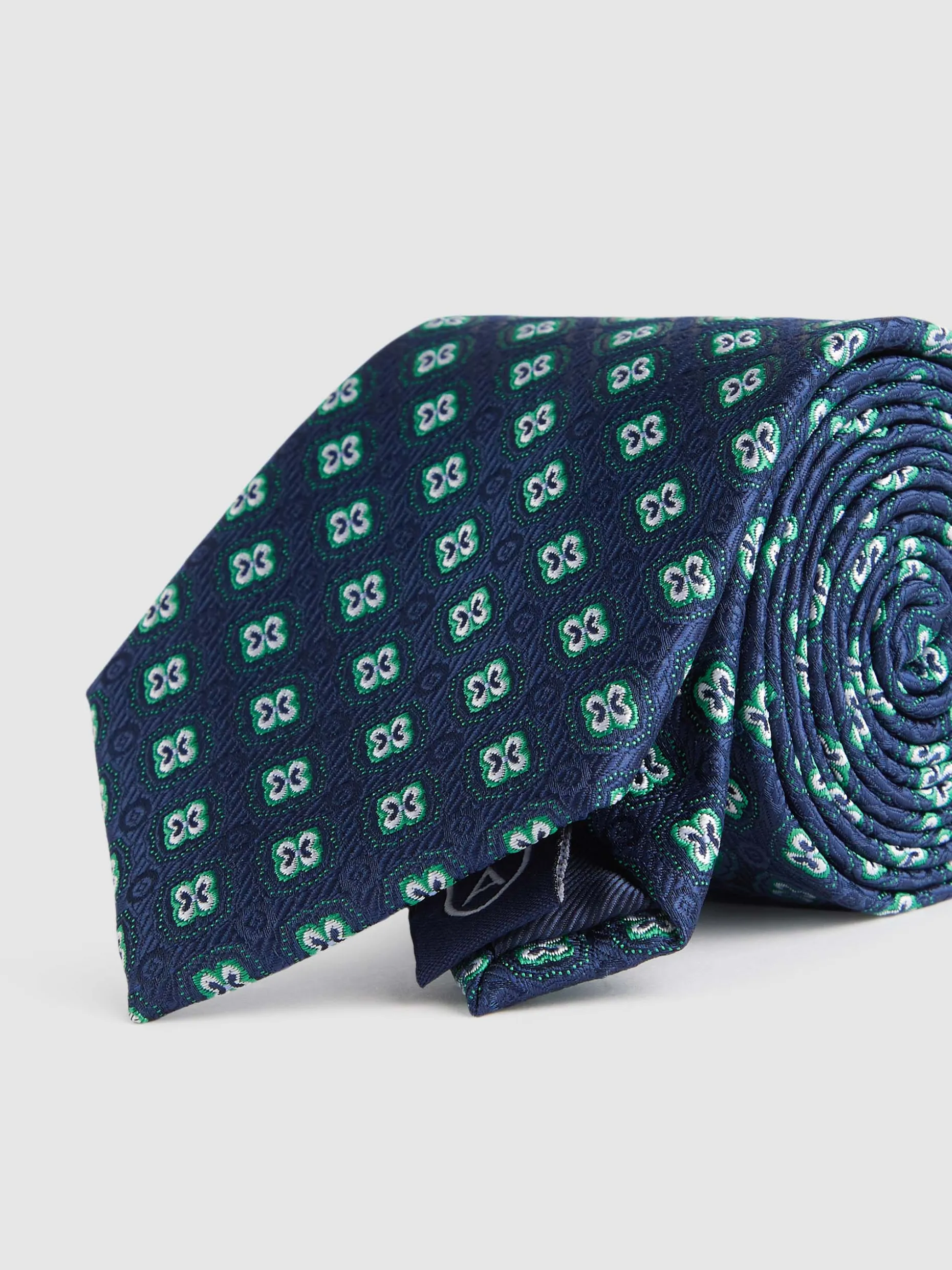 Cravatta Jacquard Elegante in Seta - Trama Artigianale di Alvaro Moreno, Stile Classico Rinnovato