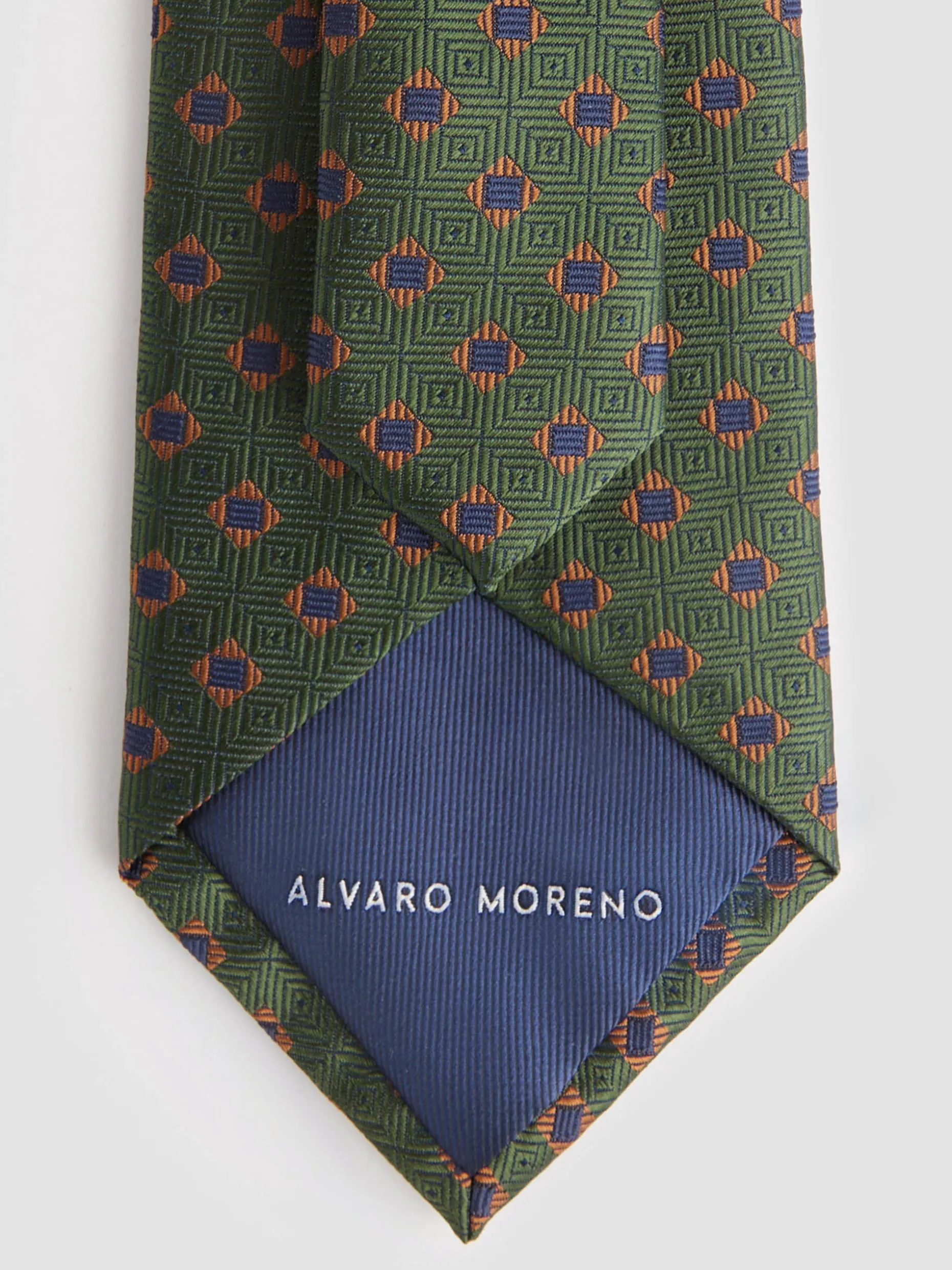 Cravatta Jacquard Elegante in Seta MF | Collezione Autunno di Alvaro Moreno - Offerta Esclusiva per Stile Ricercato