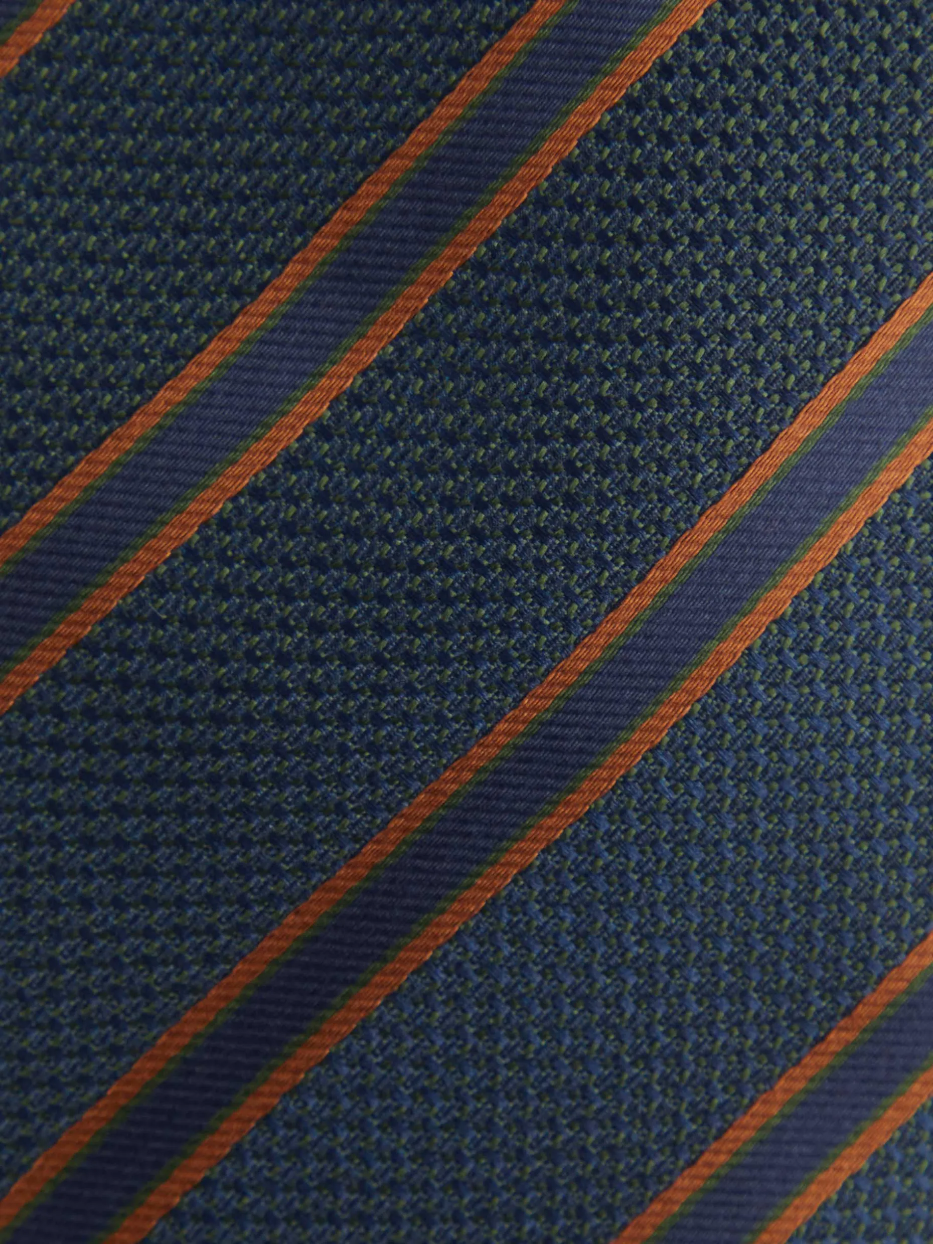 Cravatta Elegante in Jacquard MF - Design Esclusivo Alvaro Moreno a Prezzo Conveniente