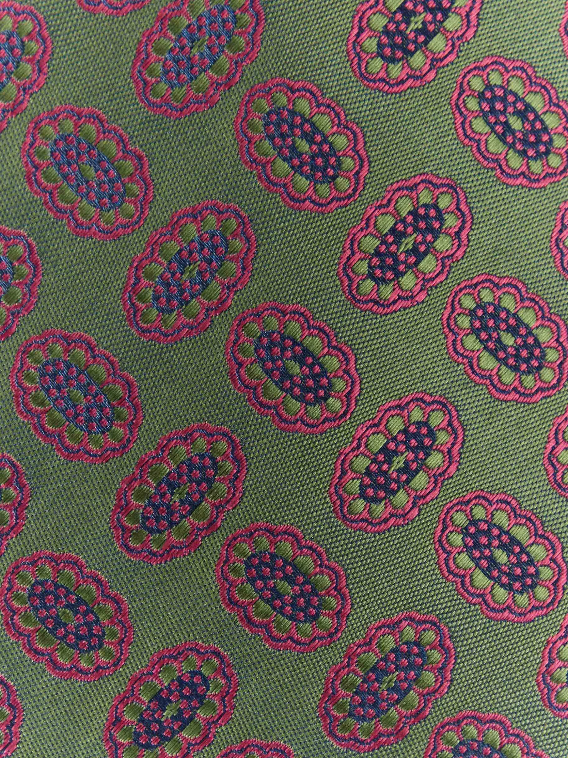 Cravatta Elegante in Jacquard MF - Stile Classico per Uomo | Tessuto Pregiato | Collezione Alvaro Moreno 

（：）