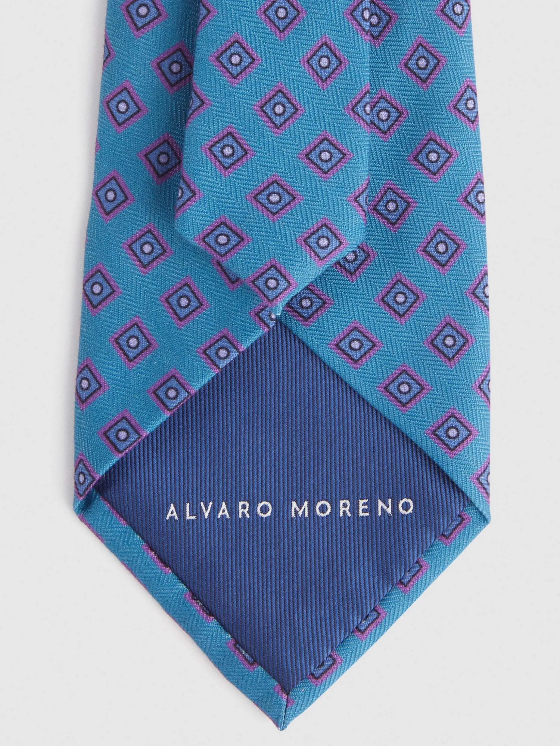 Cravatta Elegante con Stampa Artistica | Collezione Esclusiva Alvaro Moreno