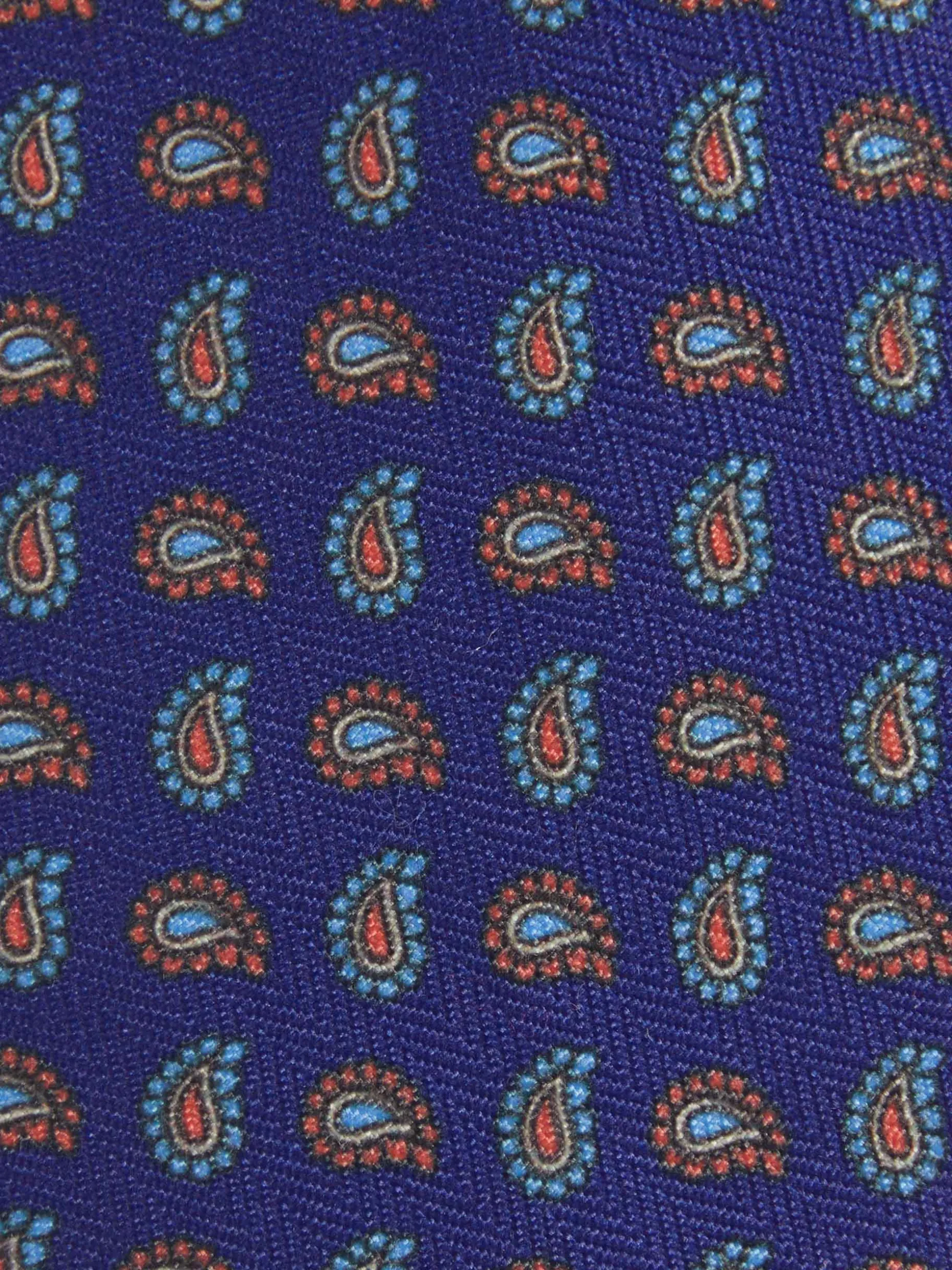 Cravatta Elegante in Seta con Fantasia Esclusiva - Design Unico di Alvaro Moreno