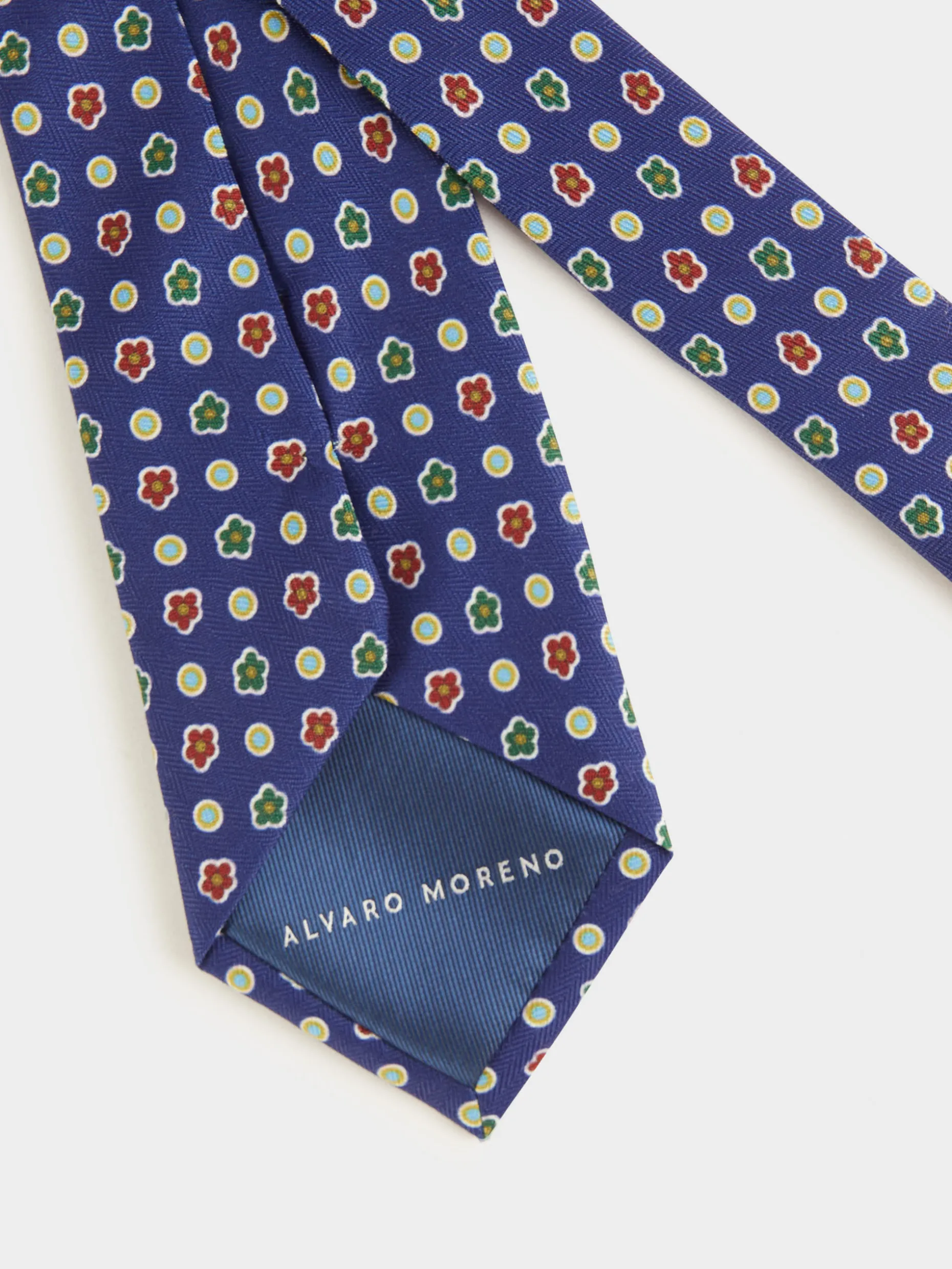 Elegante Cravatta Uomo in Fantasia Floreale - Design Esclusivo by Alvaro Moreno Boutique