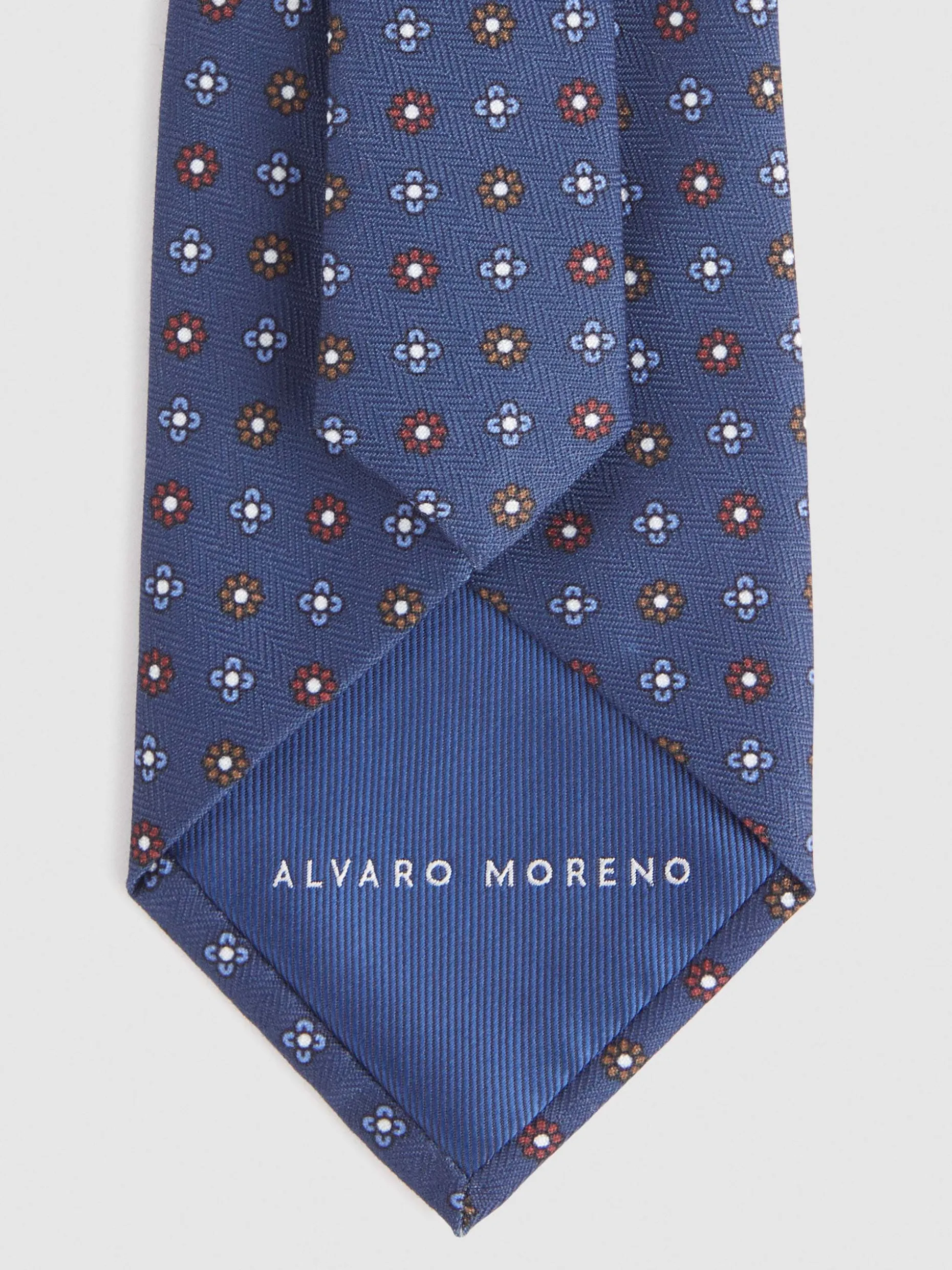 Cravatta Elegante con Stampa Artistica | Design Esclusivo Alvaro Moreno | Collezione Uomo Raffinata
