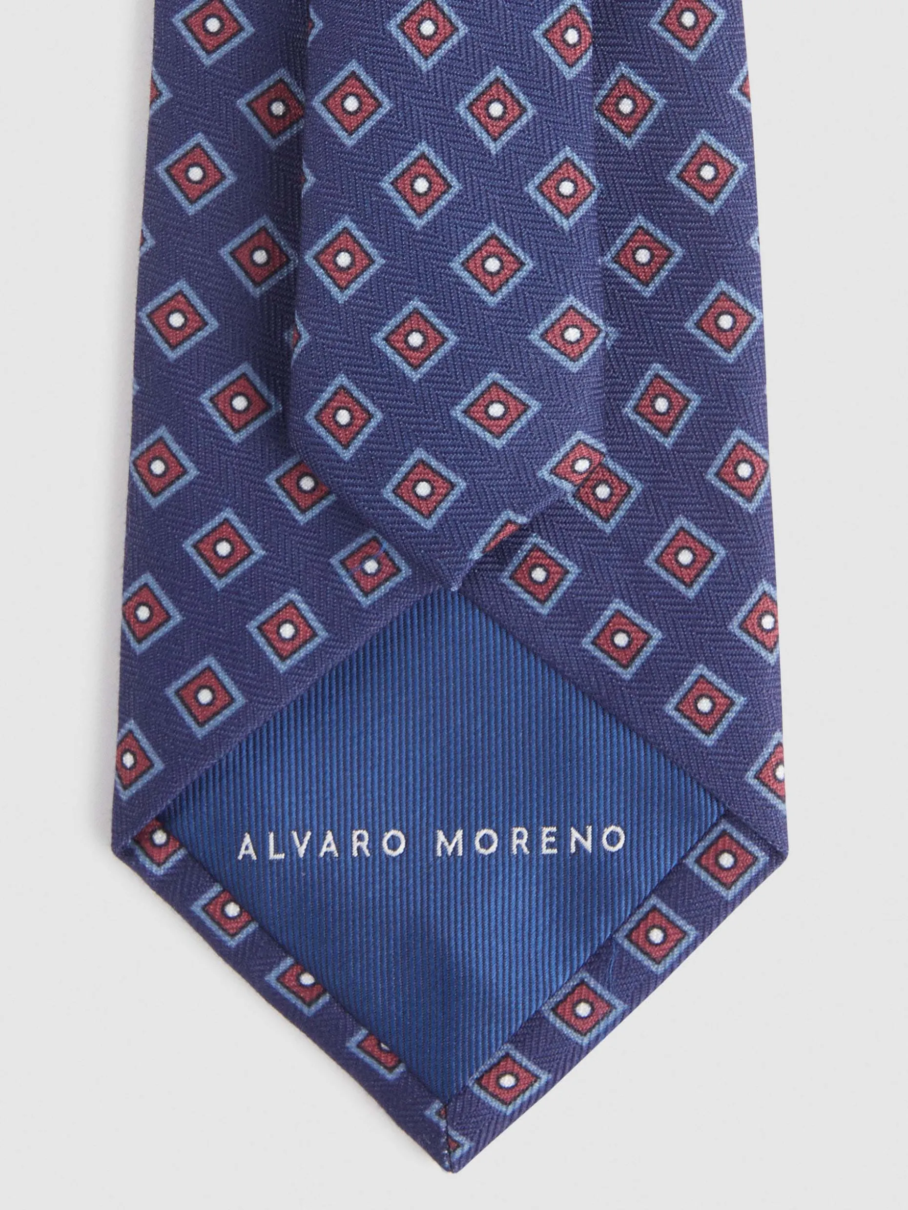 Cravatta Elegante con Stampa Esclusiva - Alvaro Moreno Sconti Fino al 40%