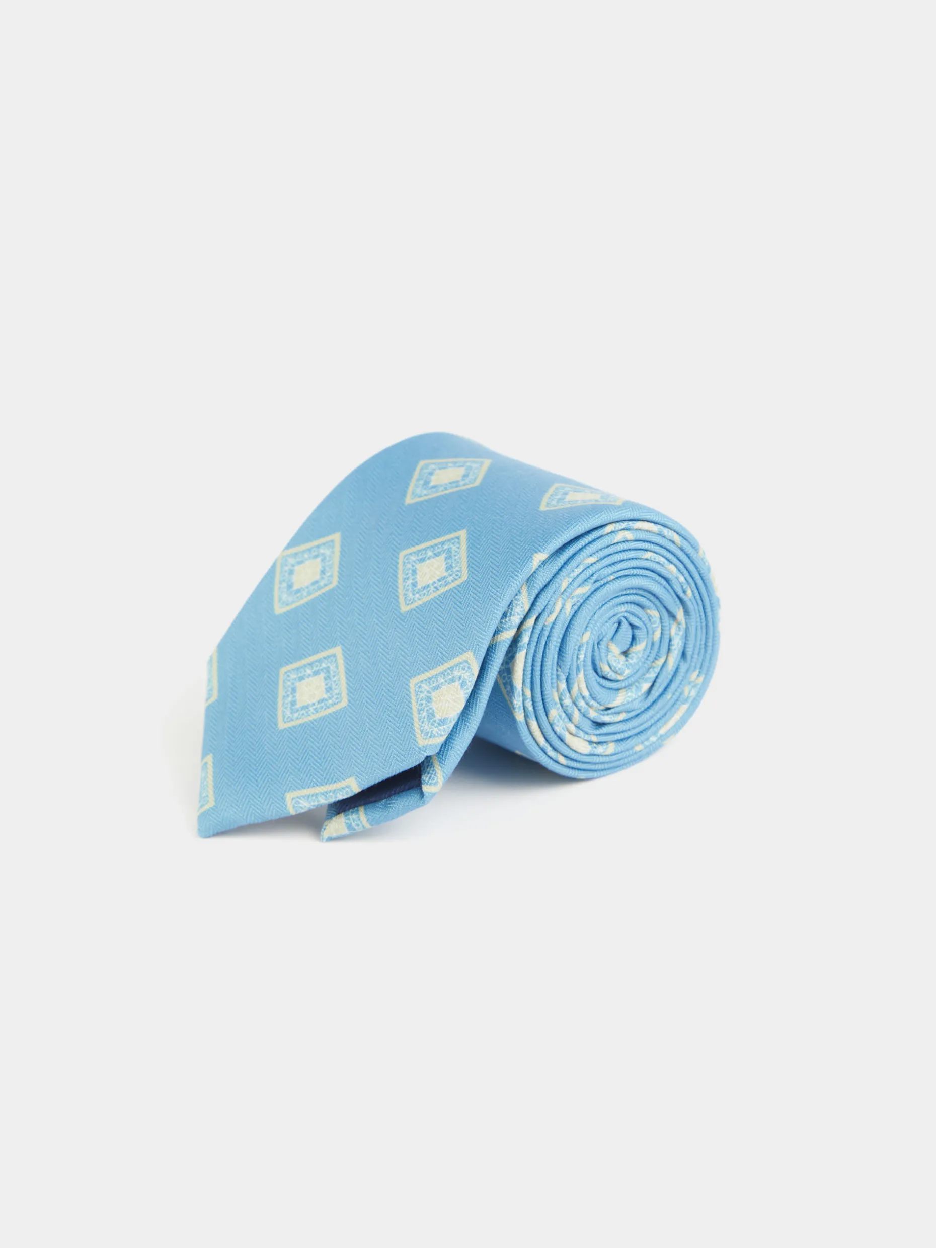 Cravatta Elegante in Seta con Stampa Esclusiva | Design Moderno di Álvaro Moreno